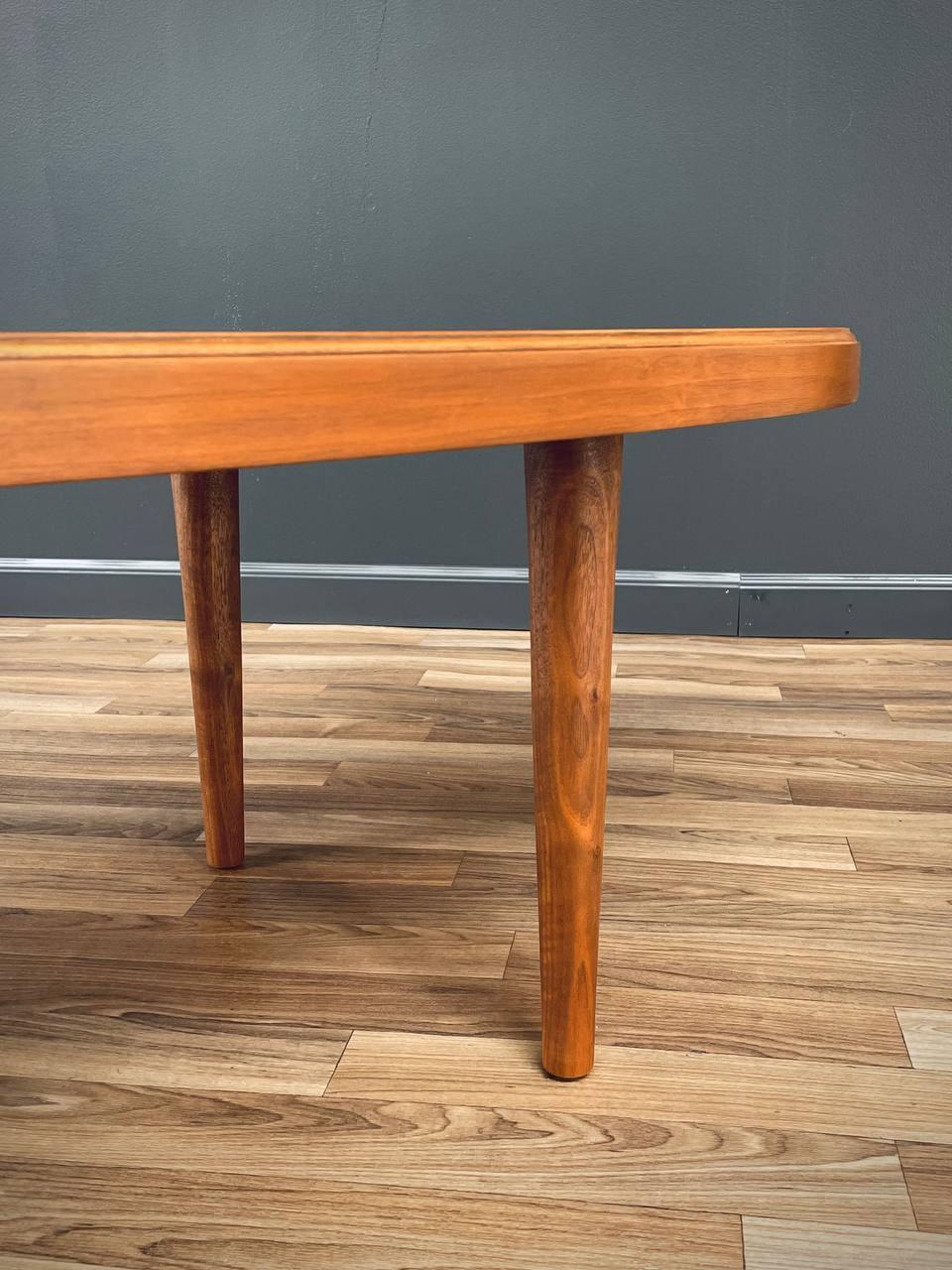 Newly Refinished - Mid-Century Modern Walnut Oval Coffee Table For Sale 4