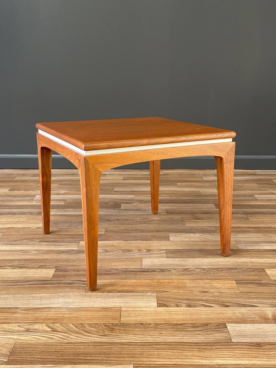 American Newly Refinished - Mid-Century Modern Walnut Side Table with White Accent For Sale