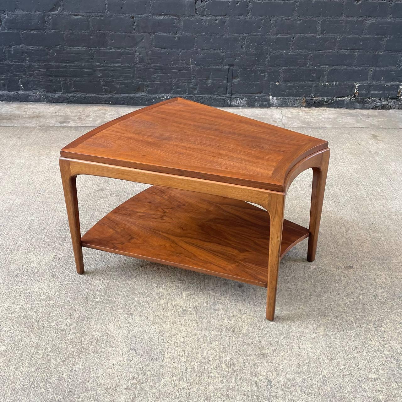 Newly Refinished - Mid-Century Modern Walnut Two-Tier Side Table by Lane

With over 15 years of experience, our workshop has followed a careful process of restoration, showcasing our passion and creativity for vintage designs that can seamlessly be