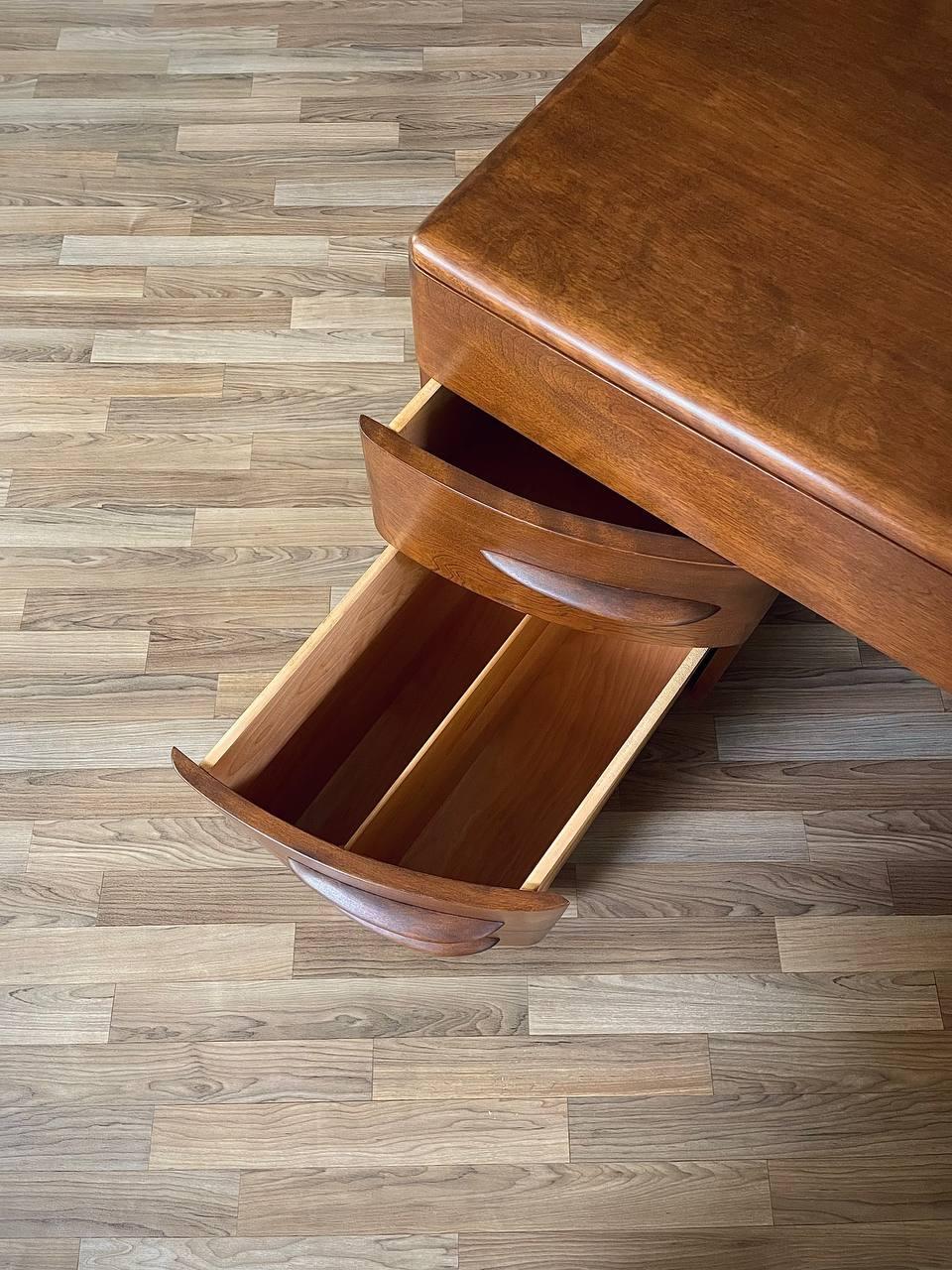 Newly Refinished - Mid-Century Modern Writing Desk by Heywood Wakefield 2