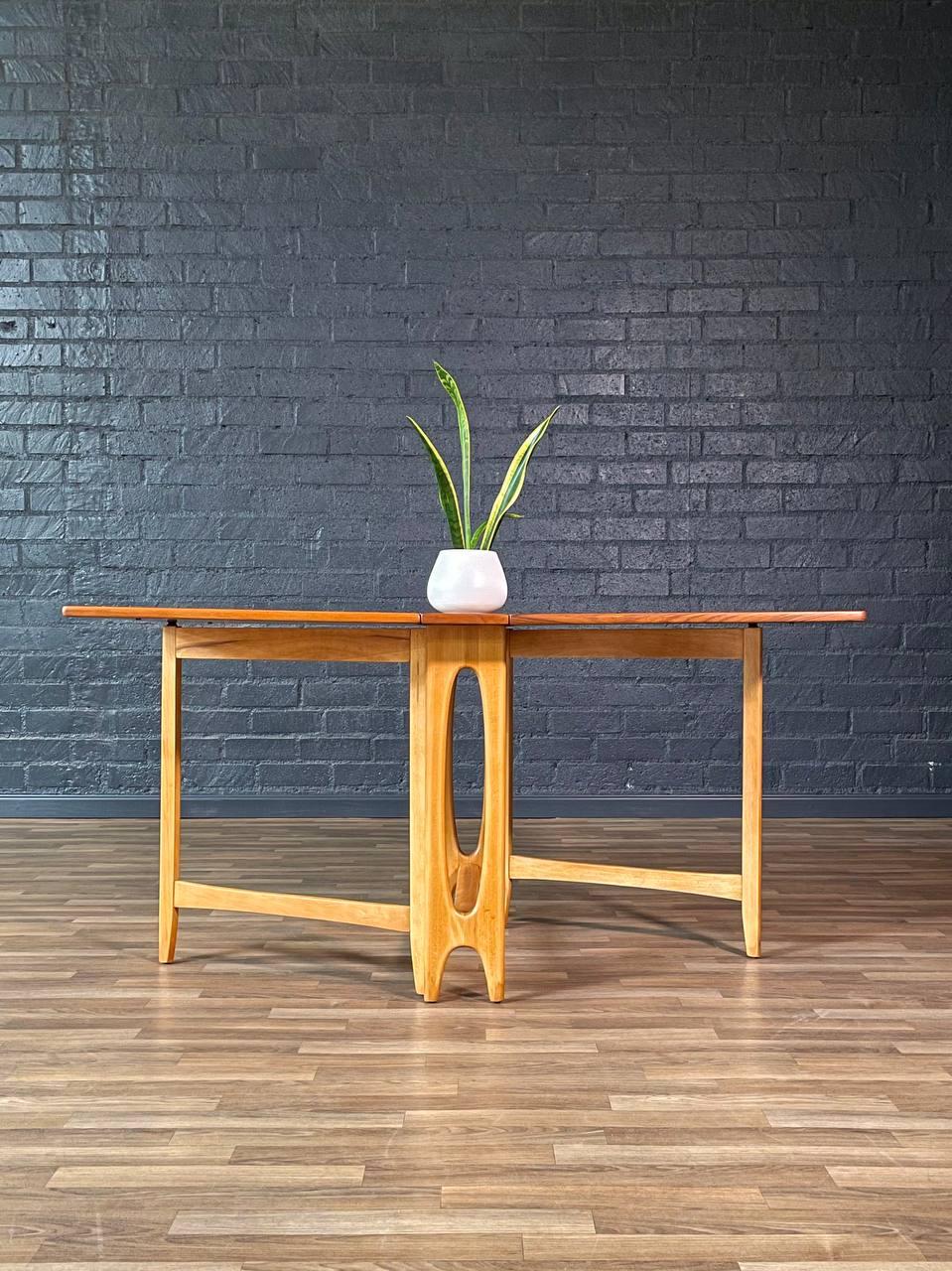 Newly Refinished-Mid-Century Norwegian Modern Teak, Birch Drop Leaf Dining Table For Sale 2