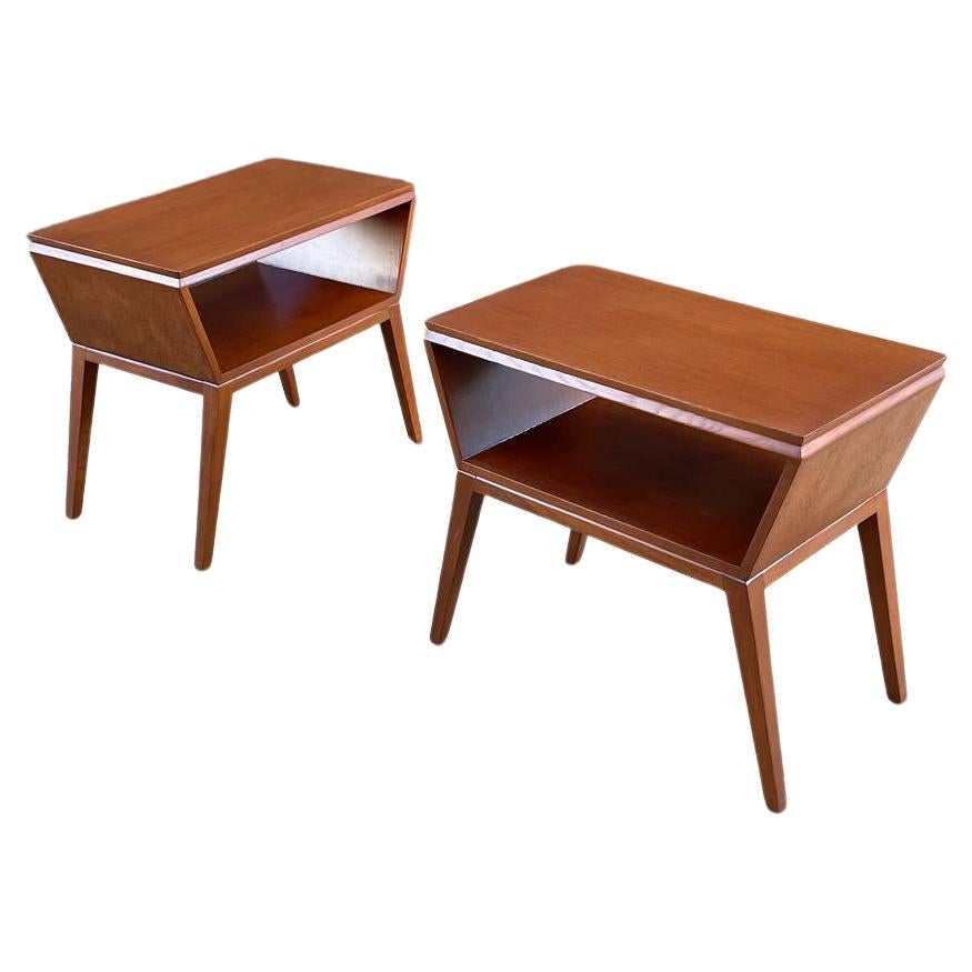 Newly Refinished - Pair of Mid-Century Modern Bookshelf Side Tables For Sale
