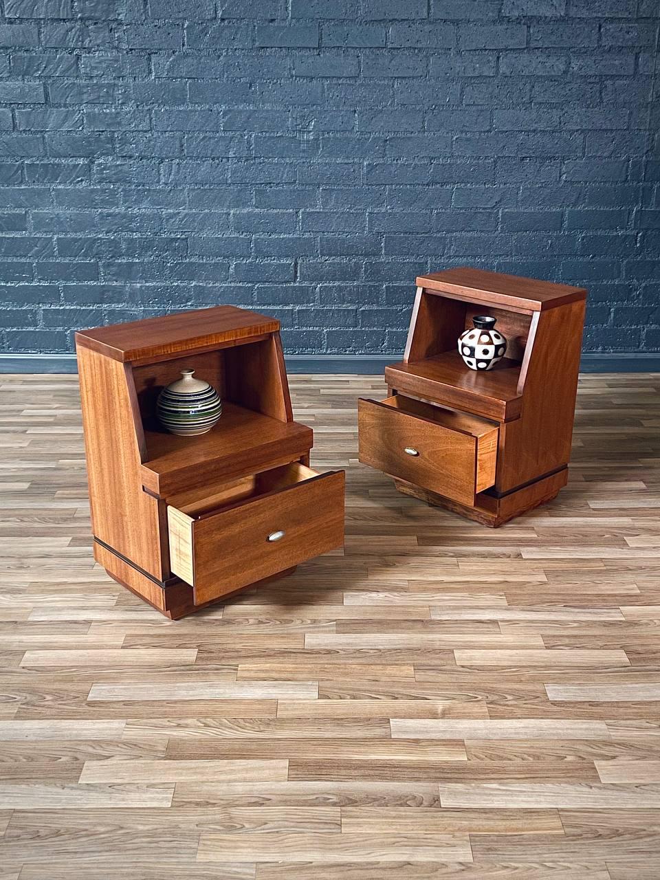Newly Refinished - Pair of Mid-Century Modern Night Stands w/ Bookcase In Excellent Condition For Sale In Los Angeles, CA