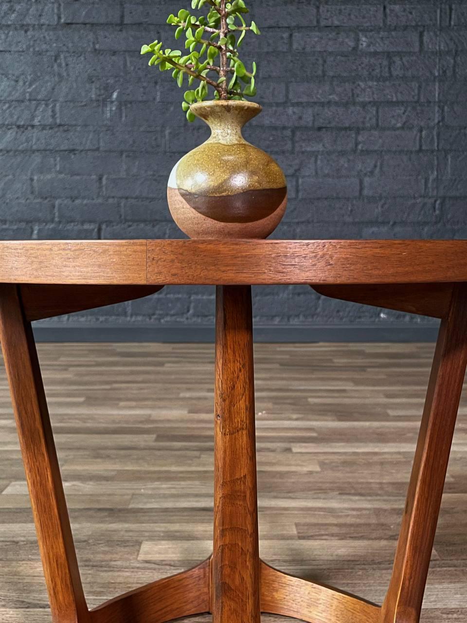 Newly Refinished -Pair of Mid-Century Modern “Rhythm” Walnut Side Tables by Lane For Sale 3