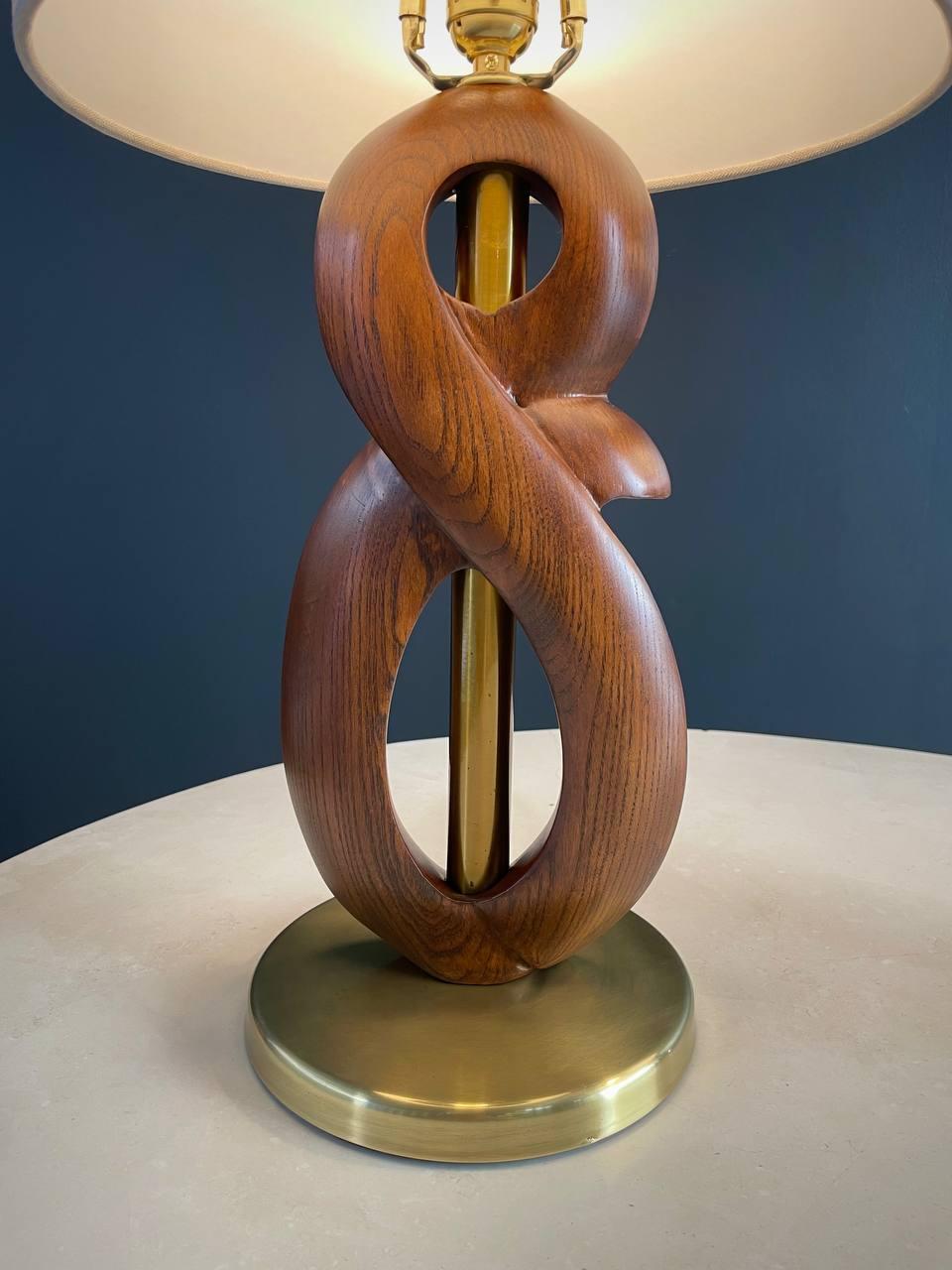 Newly Refinished -Pair of Mid-Century Modern Sculpted Walnut & Brass Table Lamps For Sale 2