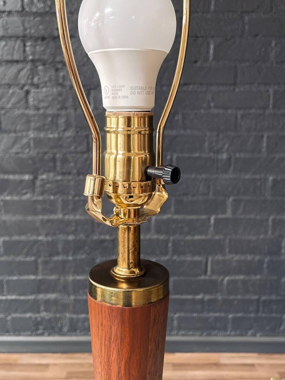 Newly Refinished -Pair of Mid-Century Modern Tapered Ceramic, Walnut Table Lamps For Sale 2