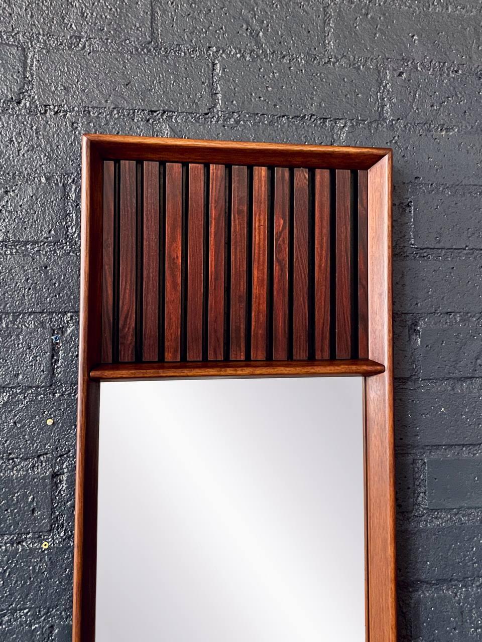 Late 20th Century Newly Refinished-Pair of Mid-Century Modern “Tower Suite” Rosewood Pecan Mirrors For Sale