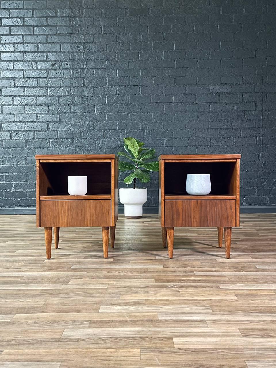 Newly Refinished - Pair of Mid-Century Modern “Trimline” Walnut Night Stands 3