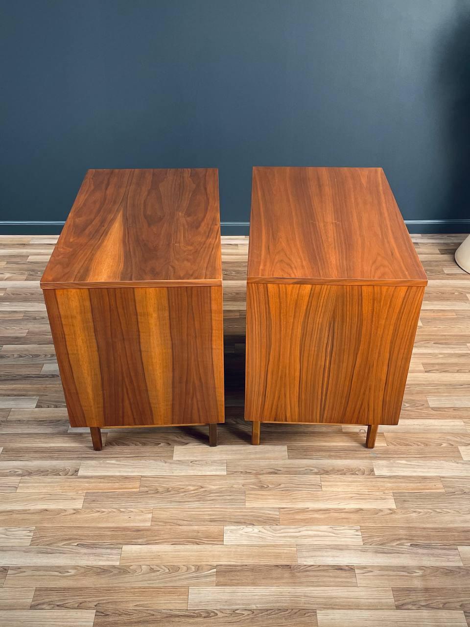 Newly Refinished - Pair of Mid-Century Modern Walnut Dressers by Stanley For Sale 2