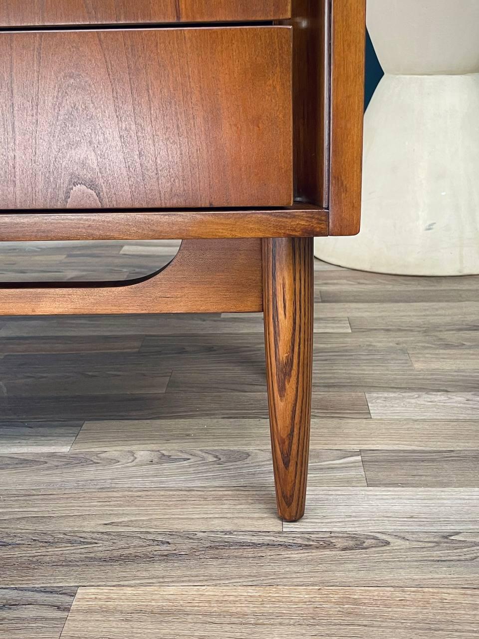 Newly Refinished - Pair of Mid-Century Modern Walnut Night Stands by Dixie 4