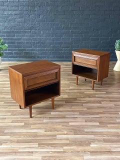 Newly Refinished -Pair of Mid-Century Modern Walnut Night Stands by Morris of CA