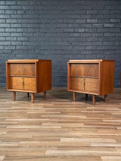 Newly Refinished - Pair of Mid-Century Modern Walnut Night Stands