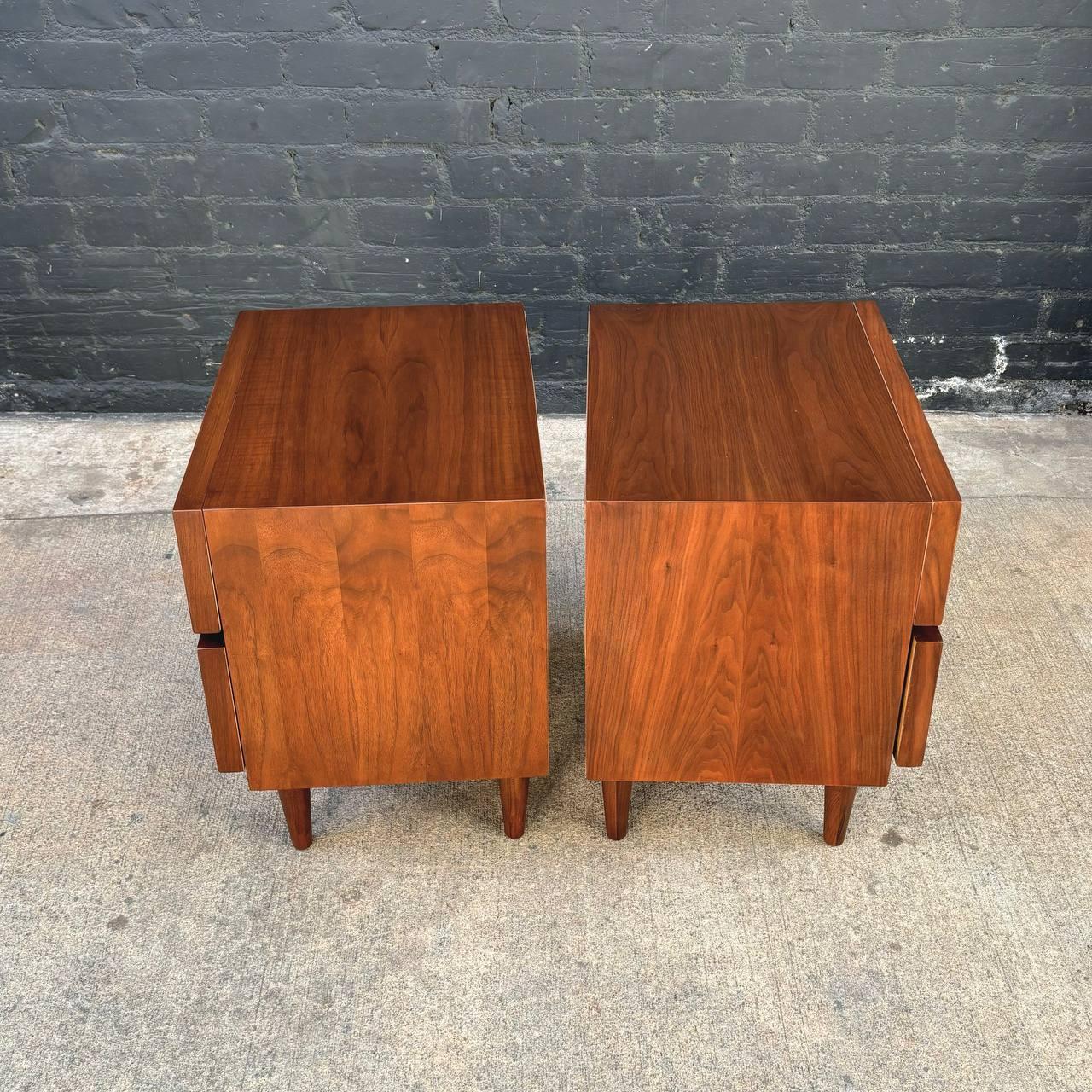 Newly Refinished - Pair of Mid-Century Modern Walnut Night Stands 2