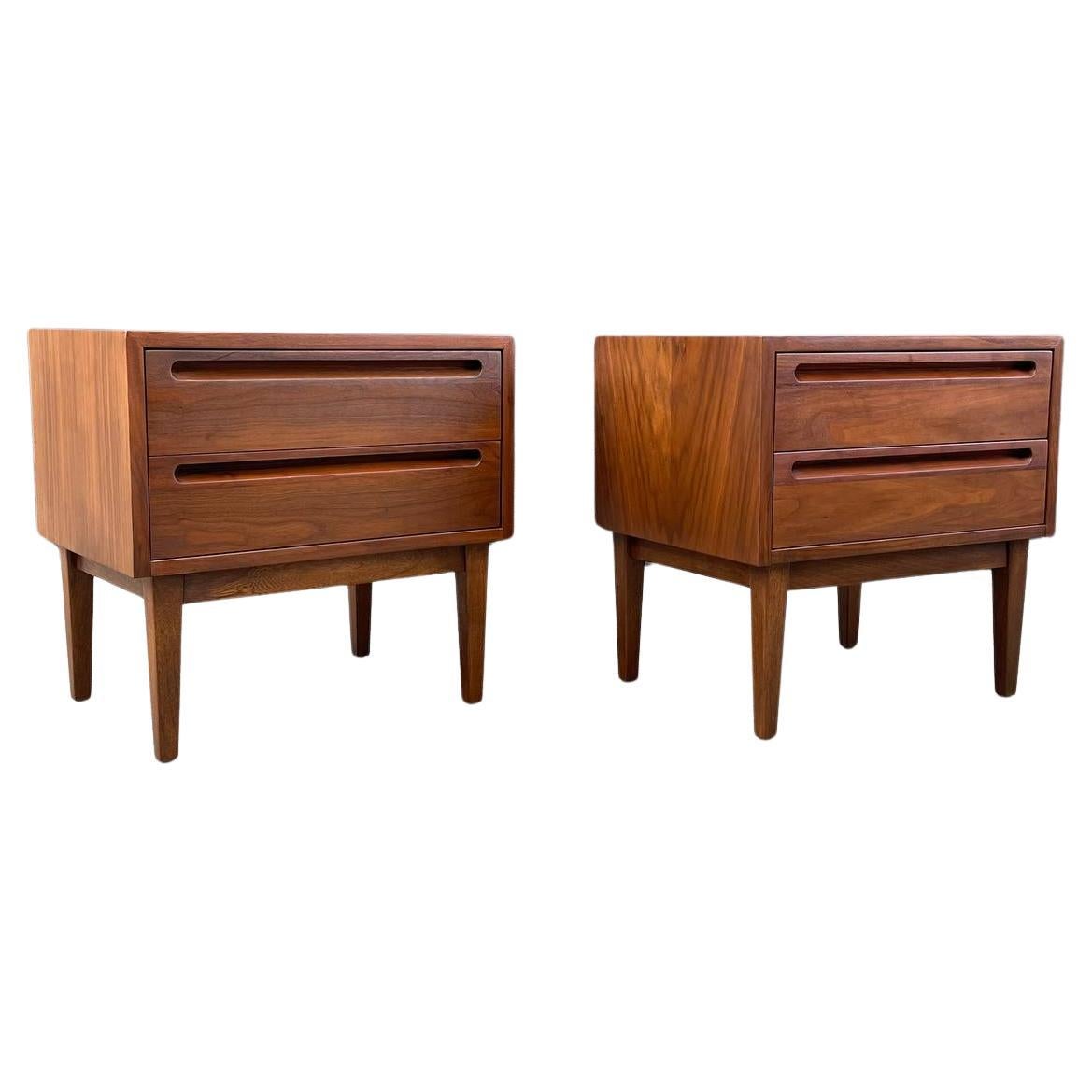 Newly Refinished -  Pair of Mid-Century Modern Walnut Night Stands 