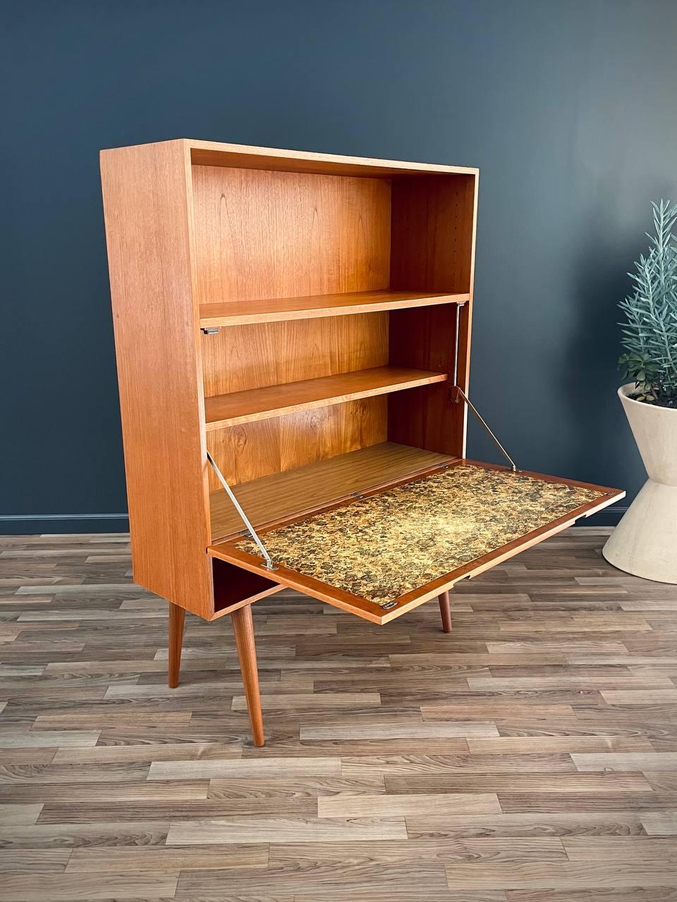 Mid-Century Modern Newly Refinished - Vintage Danish Modern Teak Bookcase Cabinet by Bramin For Sale