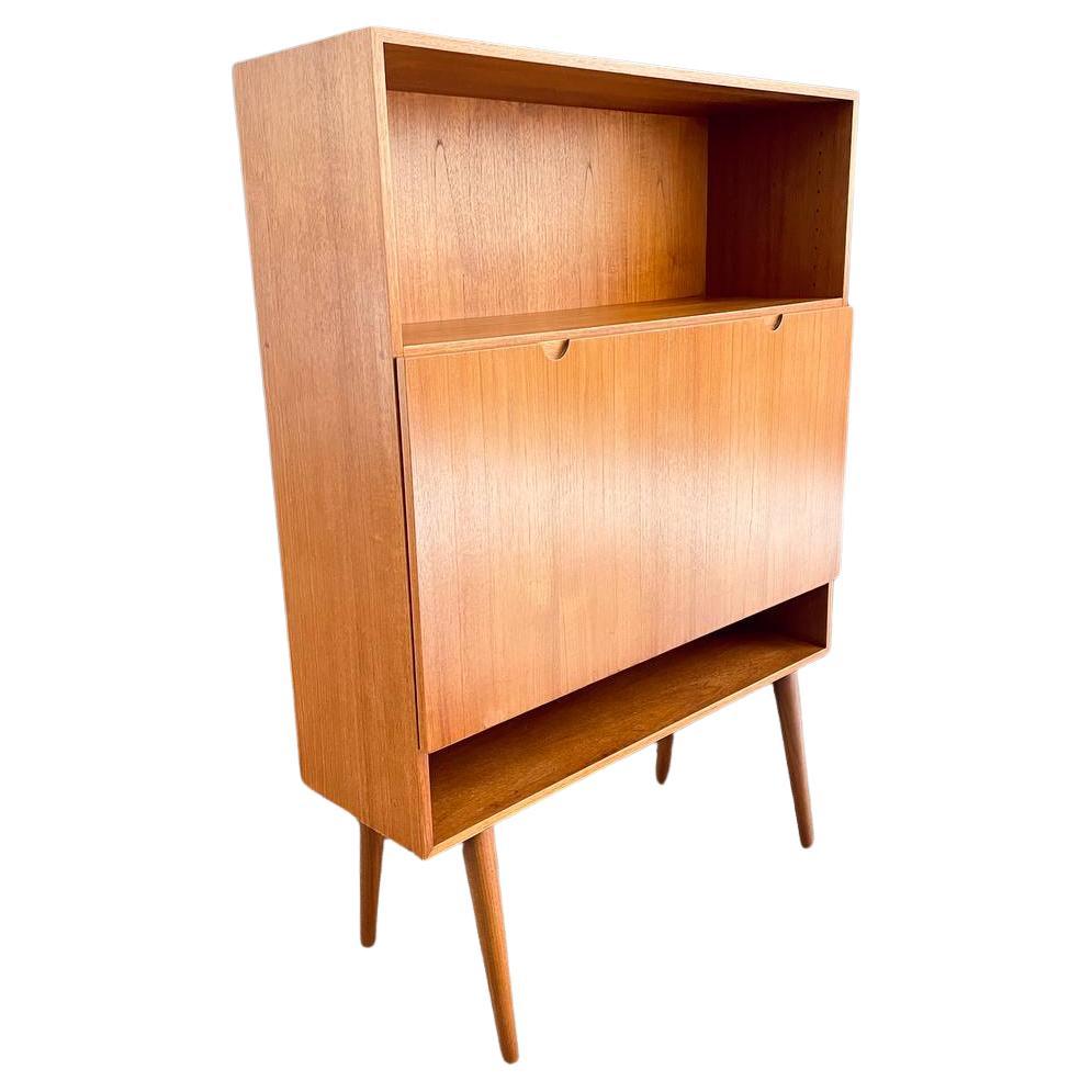 Newly Refinished - Vintage Danish Modern Teak Bookcase Cabinet by Bramin For Sale