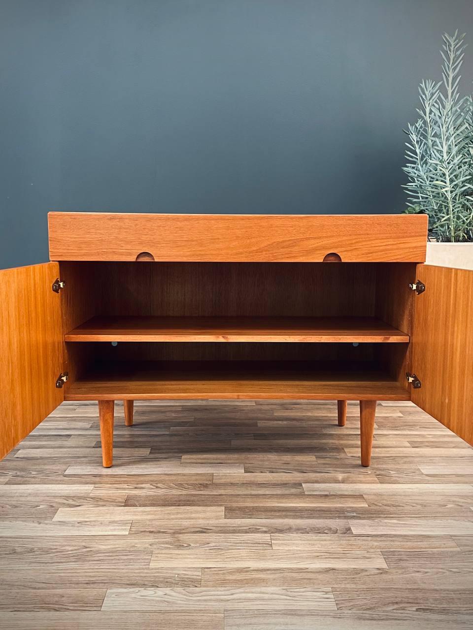 Mid-20th Century Newly Refinished - Vintage Danish Modern Teak Credenza by Bramin For Sale