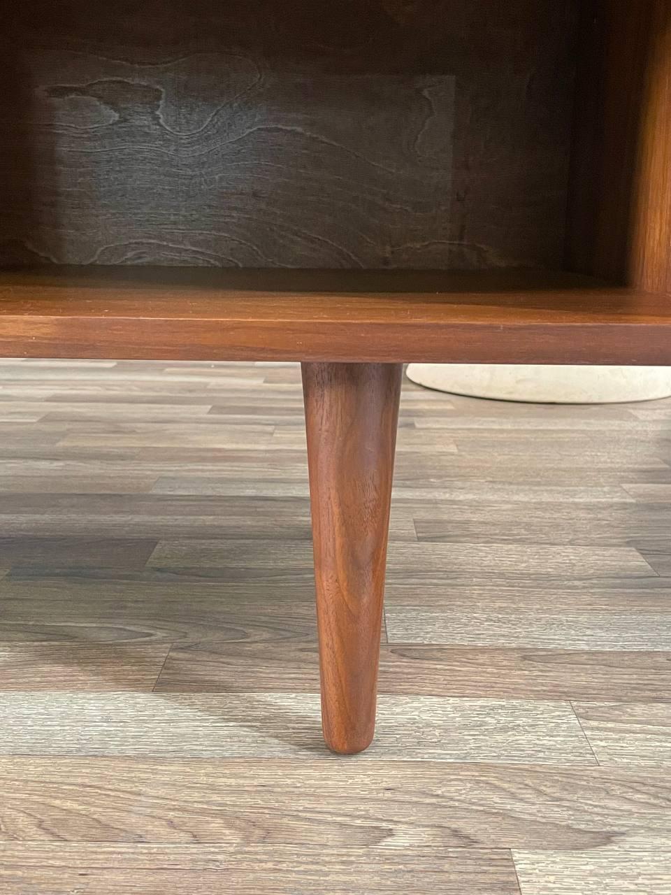 Newly Refinished - Vintage Mid-Century Modern Walnut Credenza / Bookcase 6