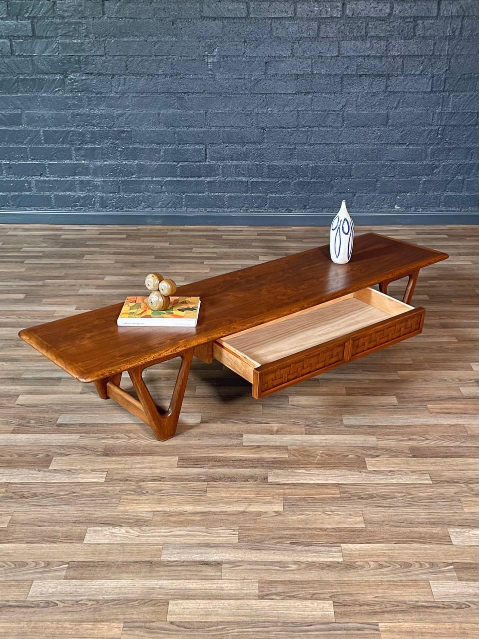 Mid-Century Modern Newly Refinished - Vintage Warren Church “Perception” Coffee Table for Lane For Sale