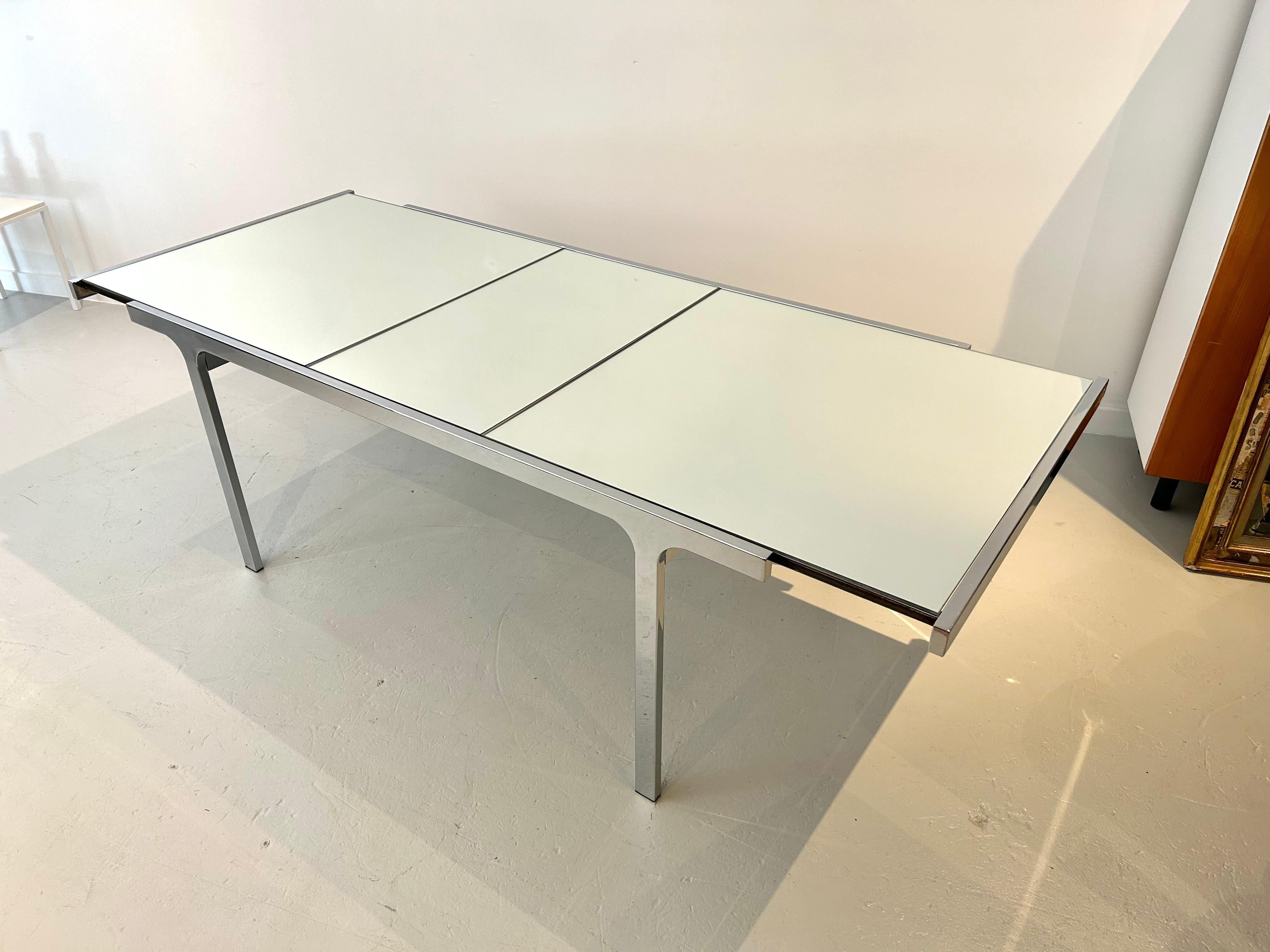 Newly Reupholstered Dining Set by Pierre Cardin with New Mirrored Tops For Sale 13