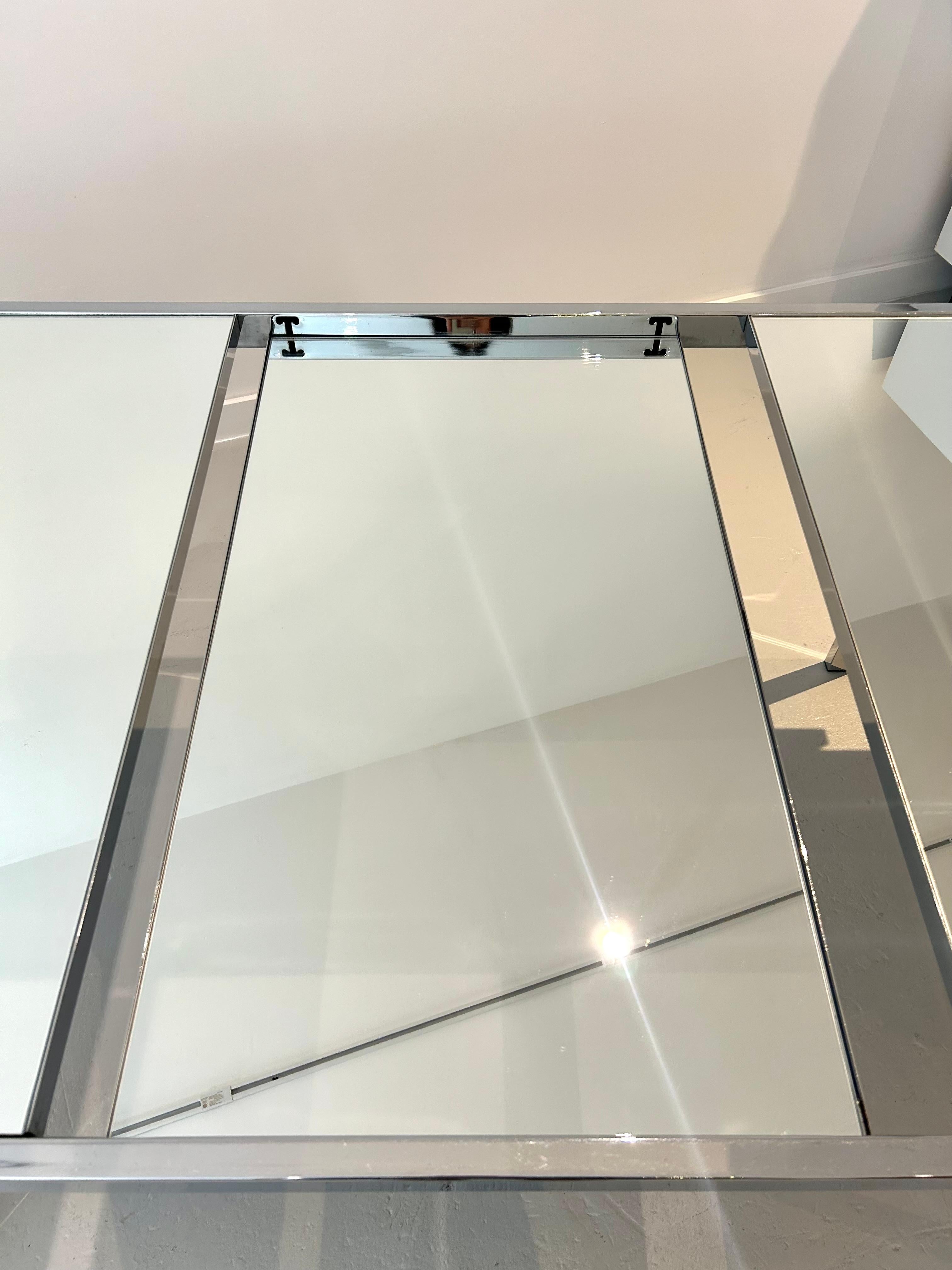 Newly Reupholstered Dining Set by Pierre Cardin with New Mirrored Tops For Sale 12