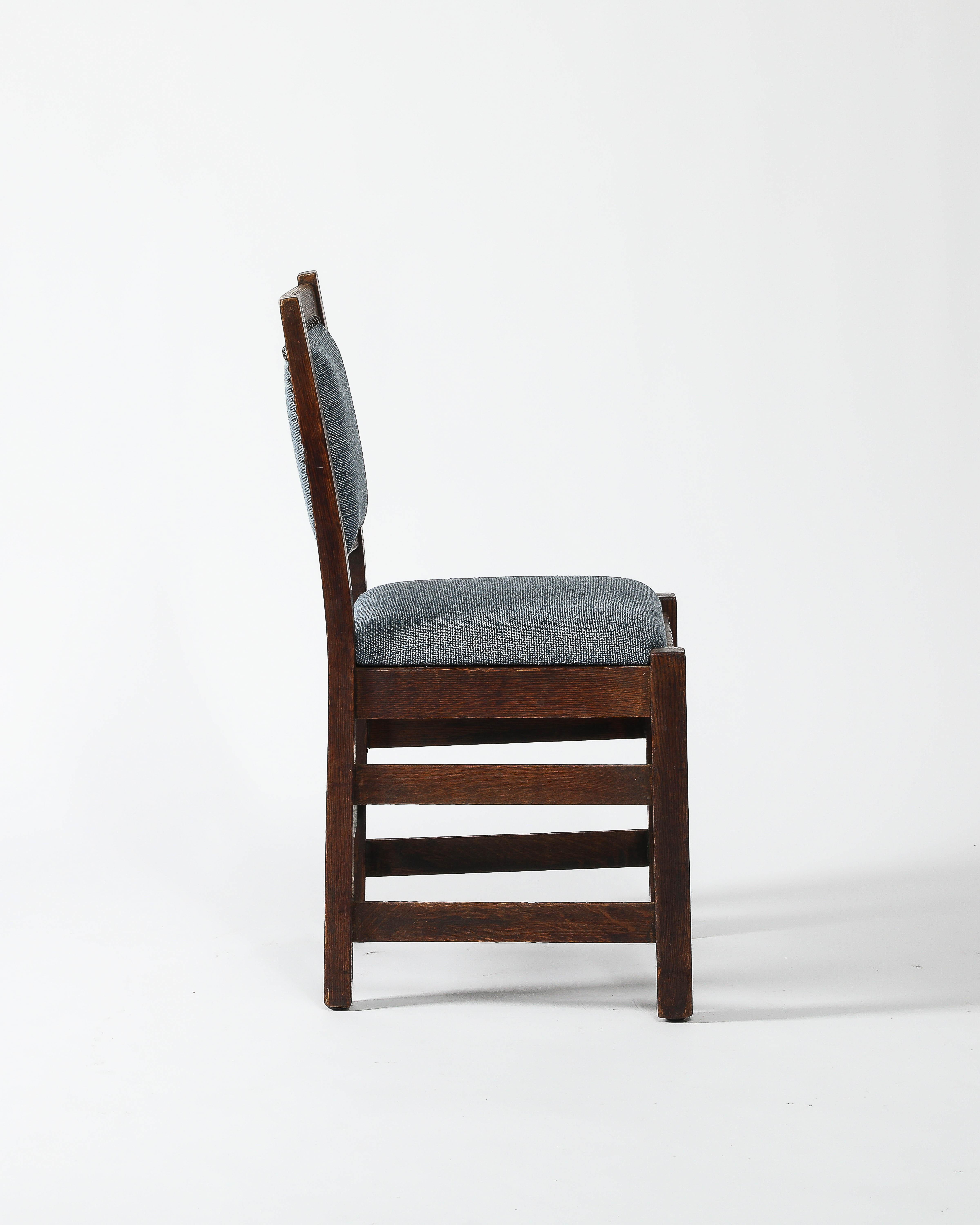 Newly Upholstered Arts and Crafts Style Dining Chairs, United States, c. 1940 For Sale 3