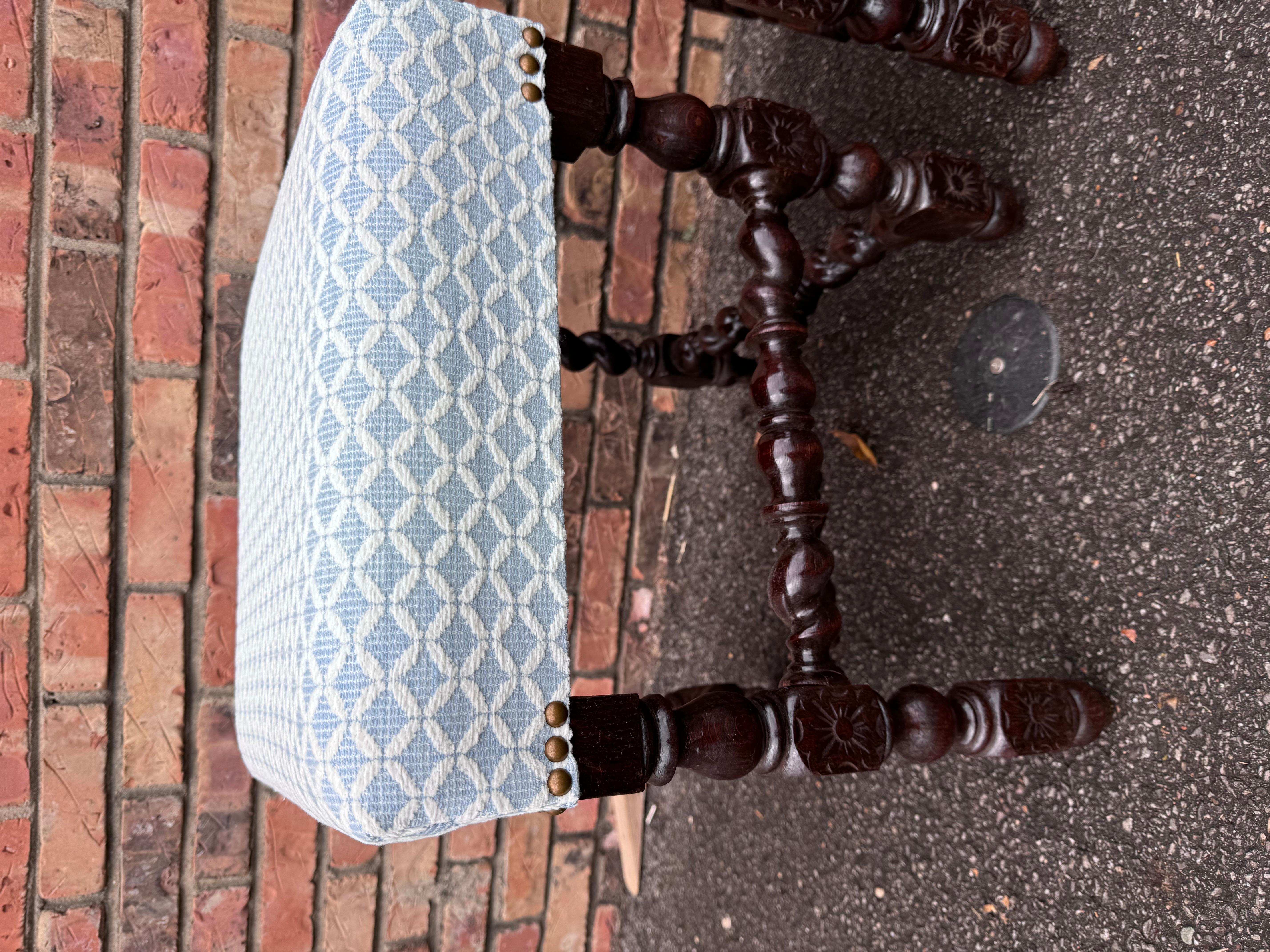 These benches are done in a sky blue/ white fabric in a diamond pattern that really shows off these late 1800s frames. These would look beautiful in a living room, office, or even bedroom!
