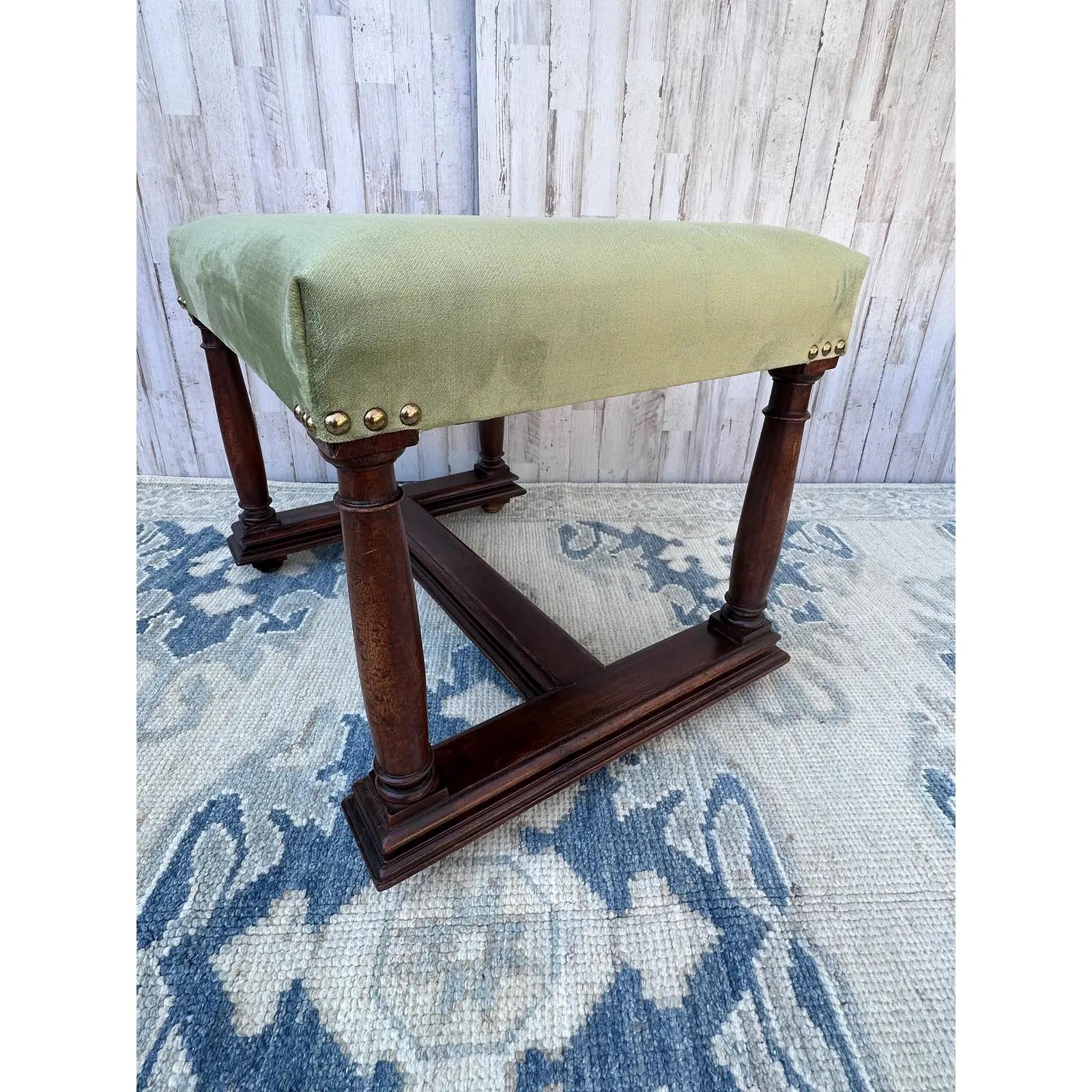 Newly Upholstered English Benches In Excellent Condition For Sale In Nashville, TN