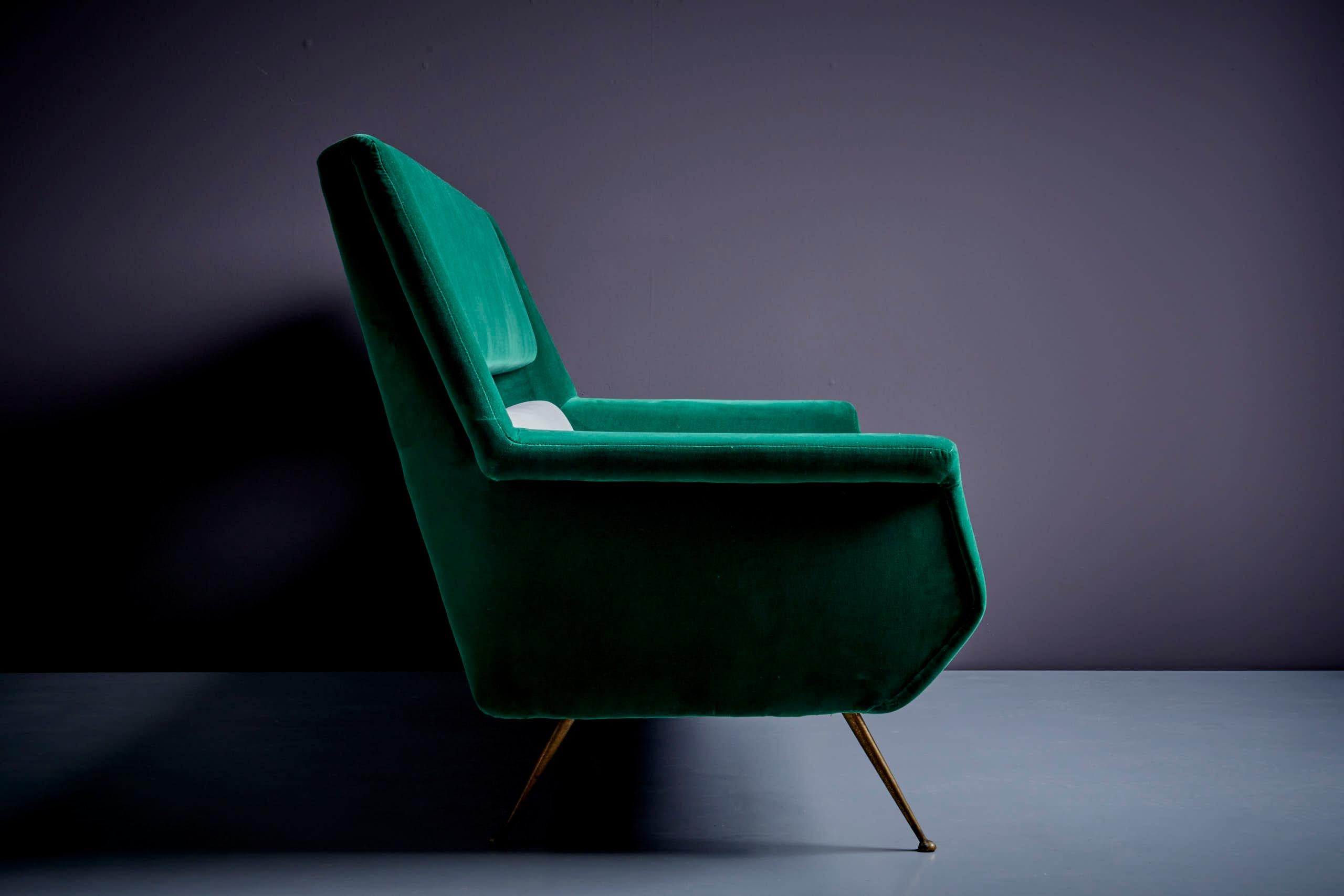 Brass Newly Upholstered Gigi Radice Sofa in Green and Grey for Minotti, Italy, 1950s For Sale