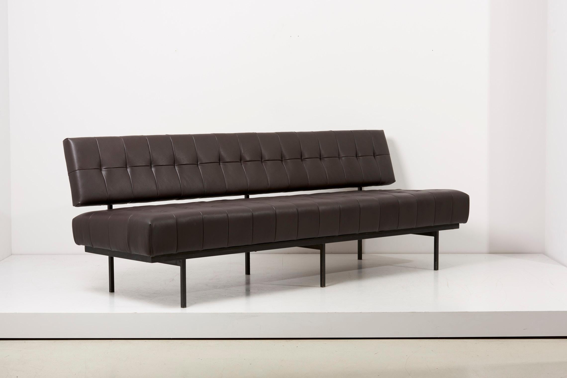 Mid-Century Modern Newly Upholstered Knoll International Black Leather Custom Sofa, Germany, 1950s For Sale