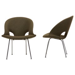 Newly Upholstered Pair of Model 350 Lounge Chairs by Arno Votteler Walter Knoll