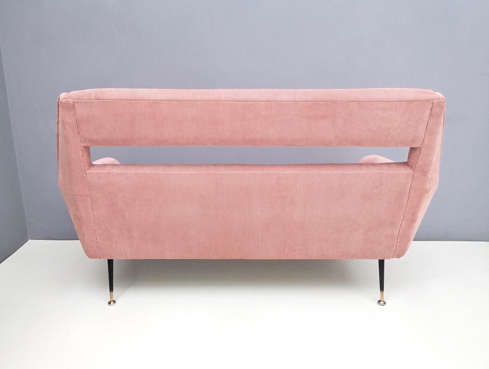 Brass Newly Upholstered Pale Pink Velvet Sofa by Gigi Radice for Minotti, Italy, 1950s