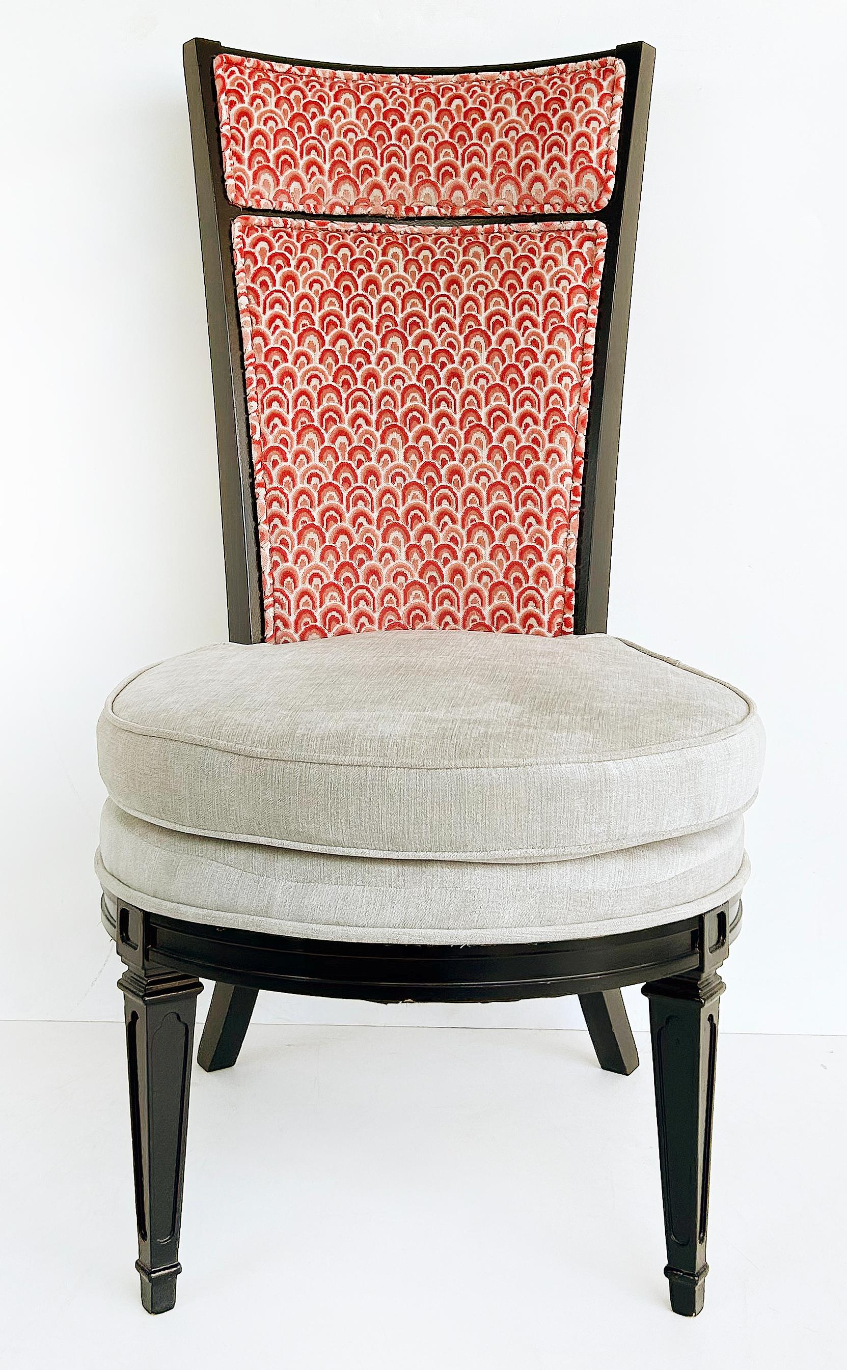 Ensemble récemment tapissé de 8 chaises de salle à manger Art déco provenant d'une propriété du sud de la Floride en vente 7