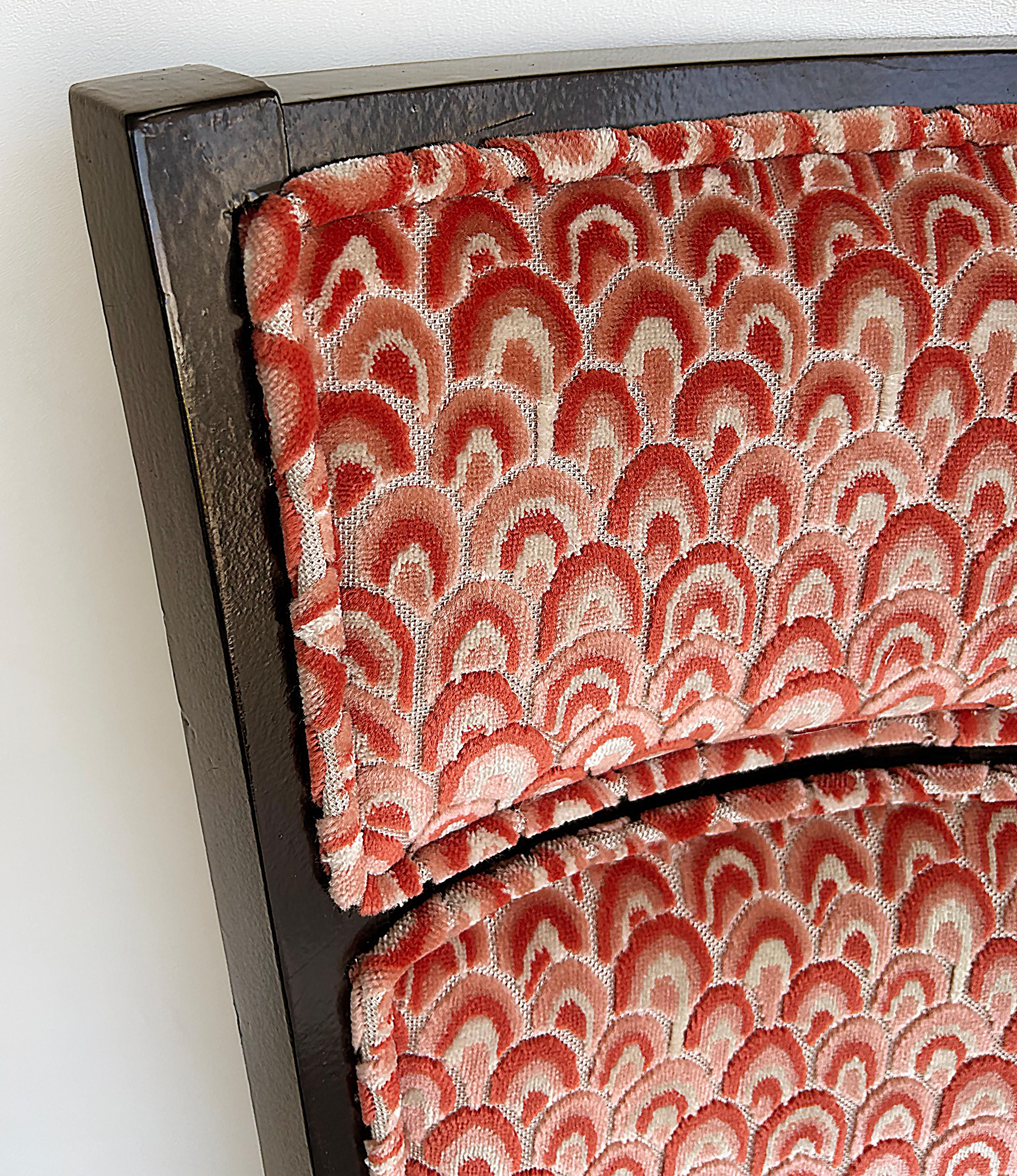 Ensemble récemment tapissé de 8 chaises de salle à manger Art déco provenant d'une propriété du sud de la Floride en vente 12