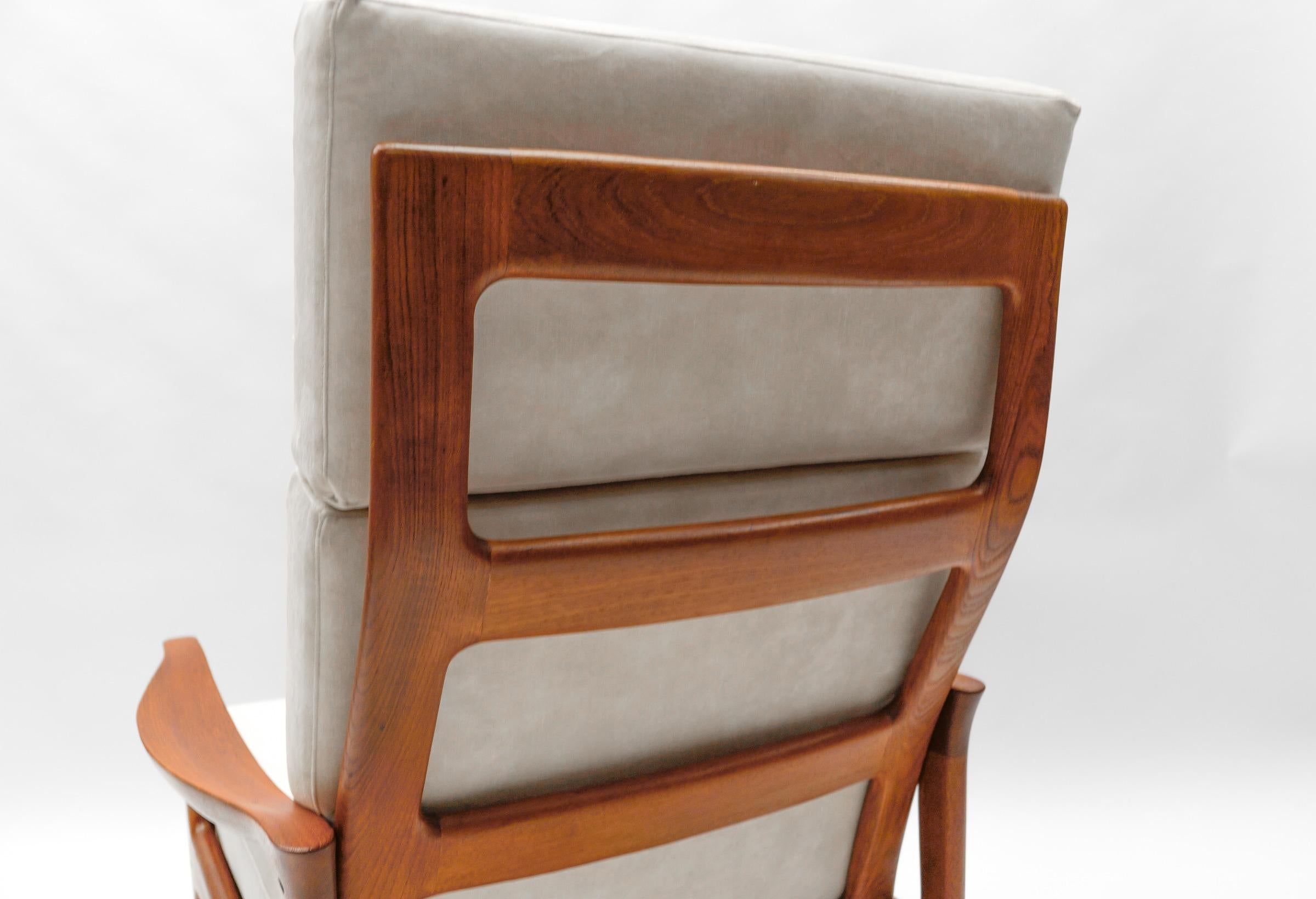 Newly Upholstered Teak High-Back Armchair, 1960s Denmark For Sale 1