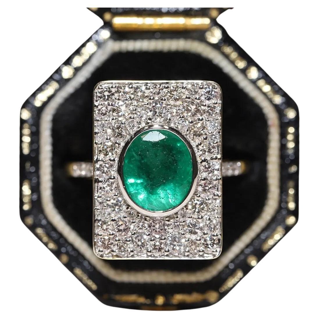 Newmade 18k Gold Natural Diamond And Emerald Decorated Ring For Sale