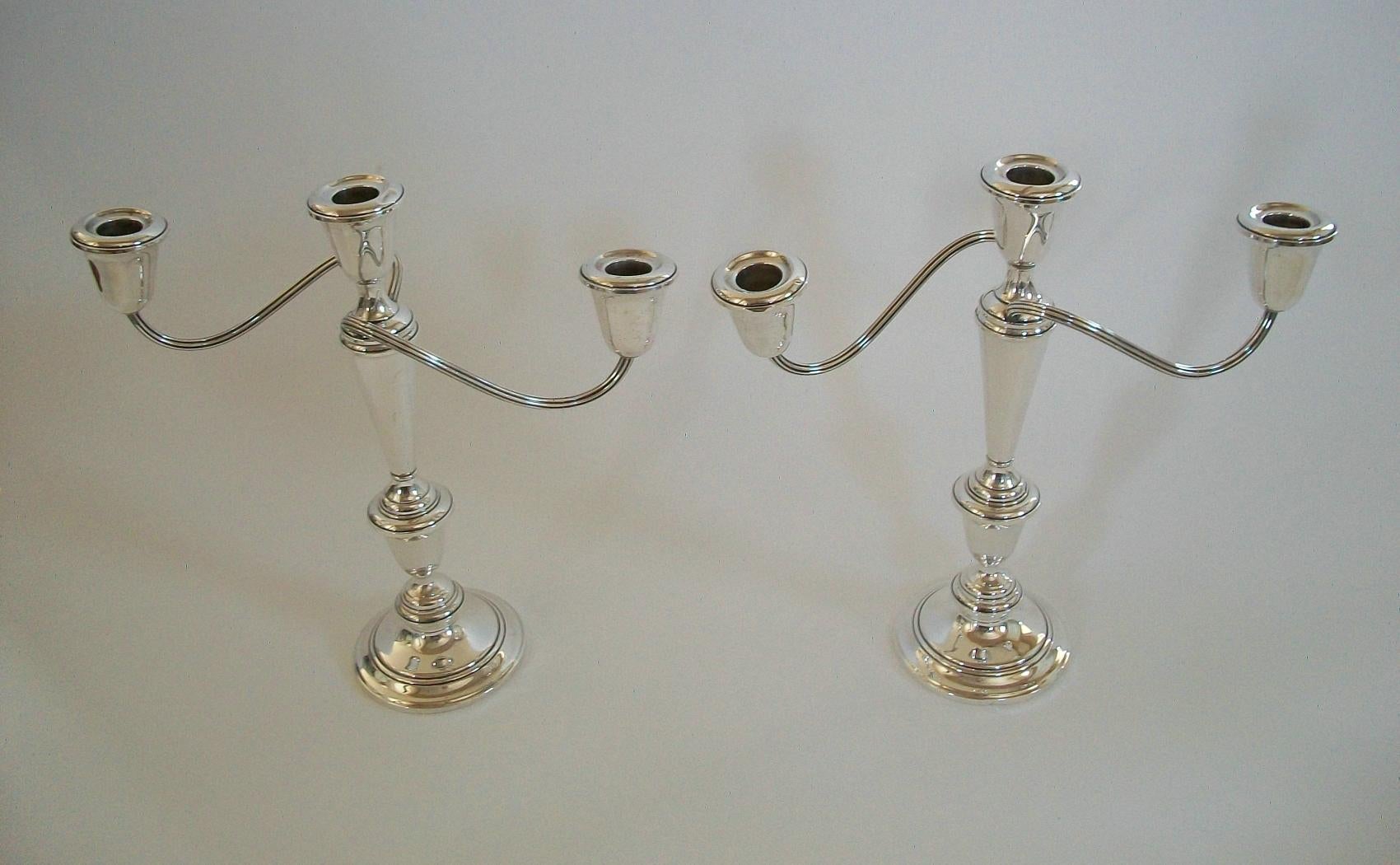 NEWPORT - Pair of Sterling Silver Candelabra - Weighted - U.S.A. - 20th Century In Good Condition For Sale In Chatham, ON