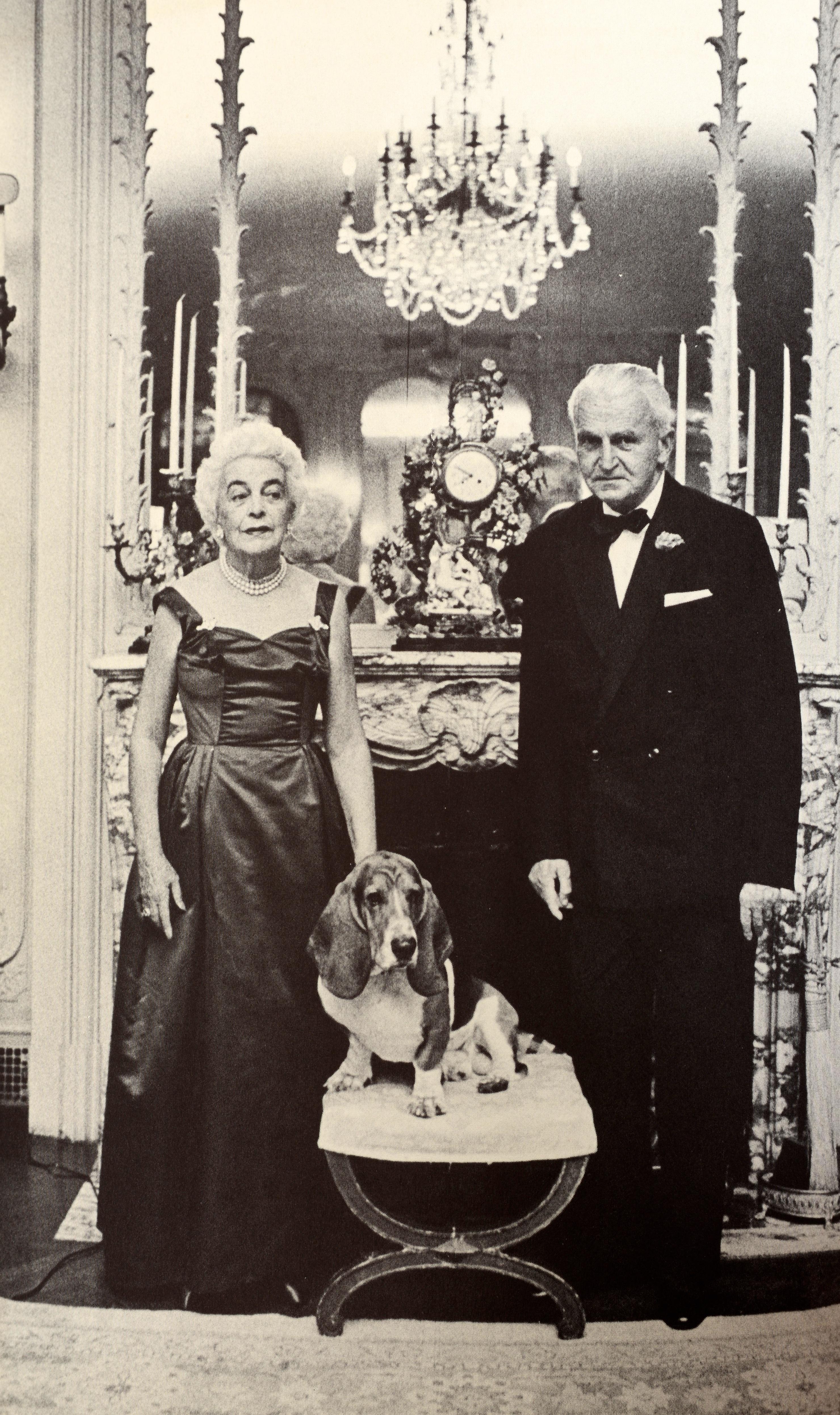 Newport Pleasures and Palaces by Nancy Sirkis, First Edition 3