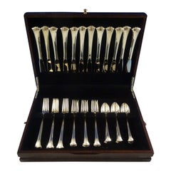 Juego de Cubiertos de Plata de Ley Newport Scroll by Gorham 12 Servicios 48 Piezas