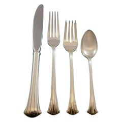 Juego de Cubiertos de Plata de Ley Newport Scroll by Gorham Servicio de 8 cubiertos 36 piezas