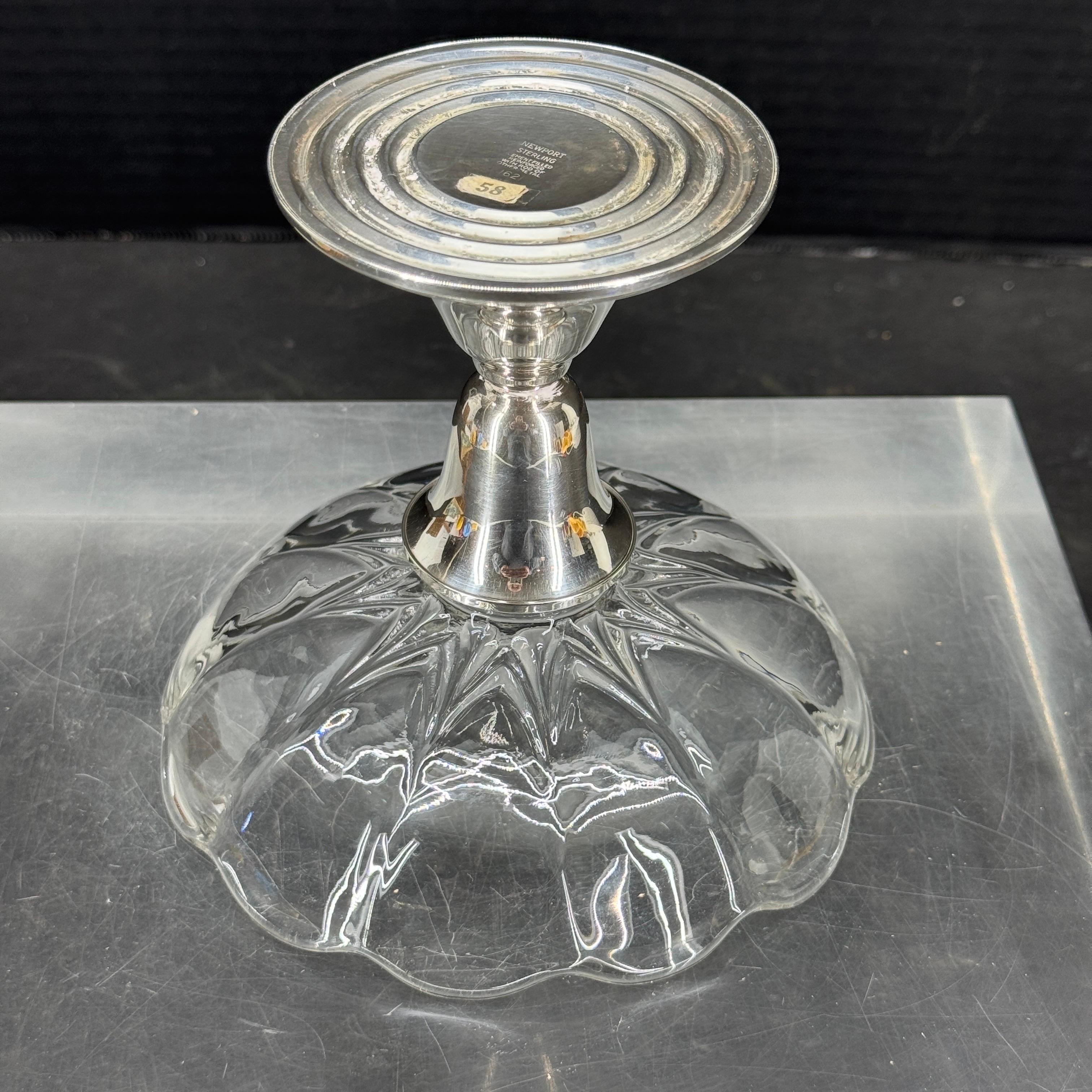 Newport Kompottschale aus Sterlingsilber und Glas in Kompottform im Zustand „Gut“ im Angebot in Haddonfield, NJ