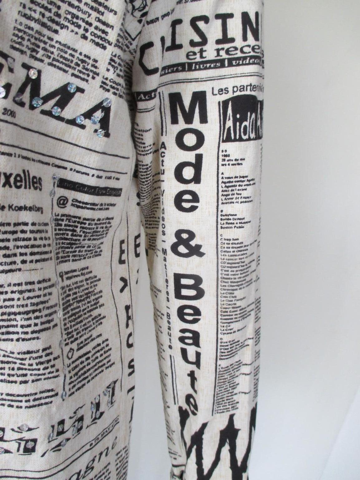 News Paper Art Gaudi Couture Printed Jacket Blouse In Good Condition For Sale In Amsterdam, NL