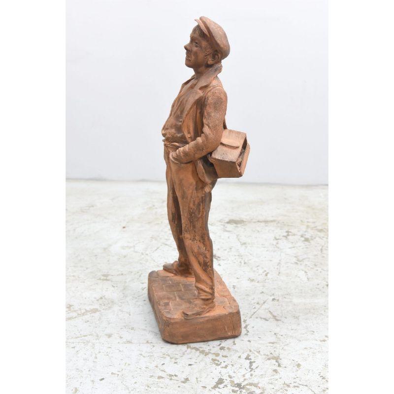 Newsboy Estatua de terracota 
