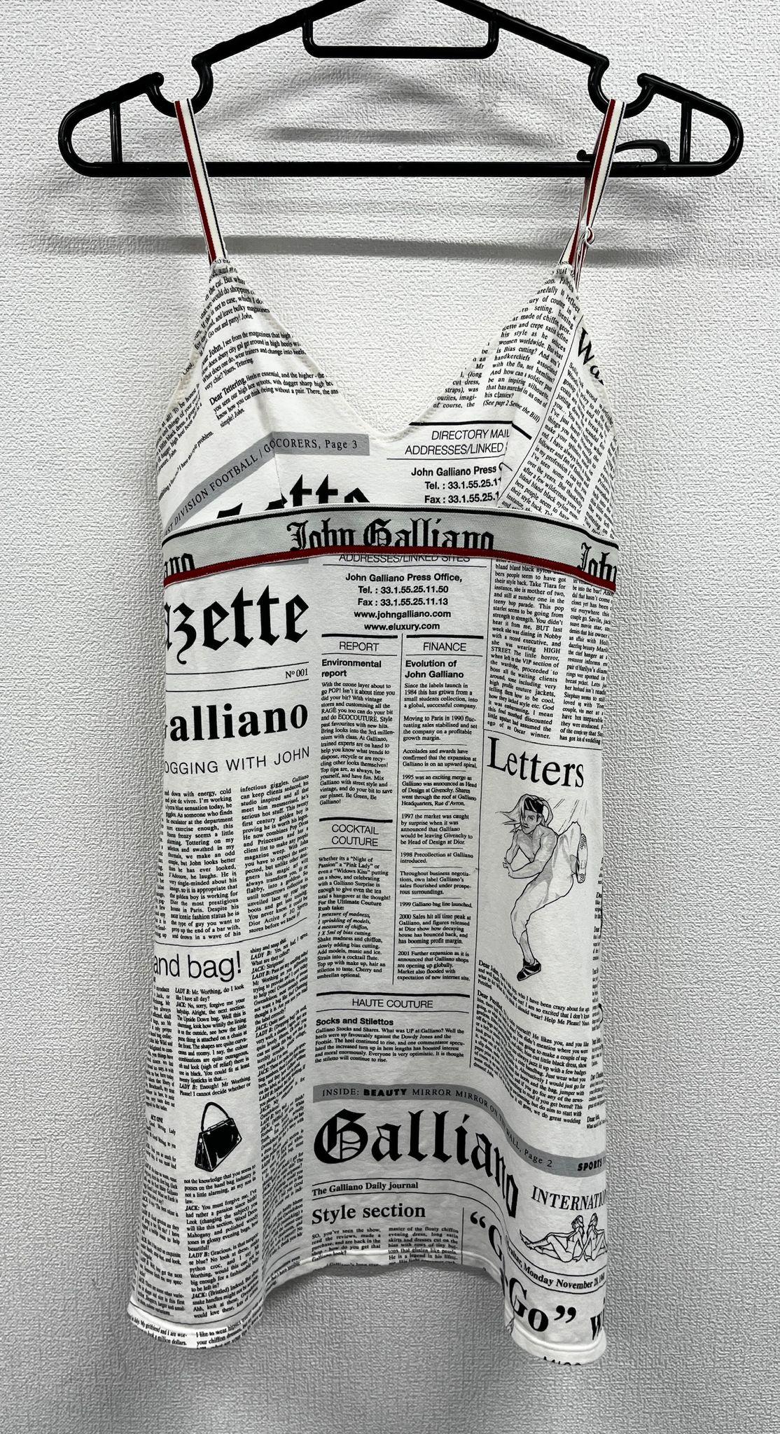ネット 販売激安 Y2K John Galliano newspaper long tee 【公式通販】