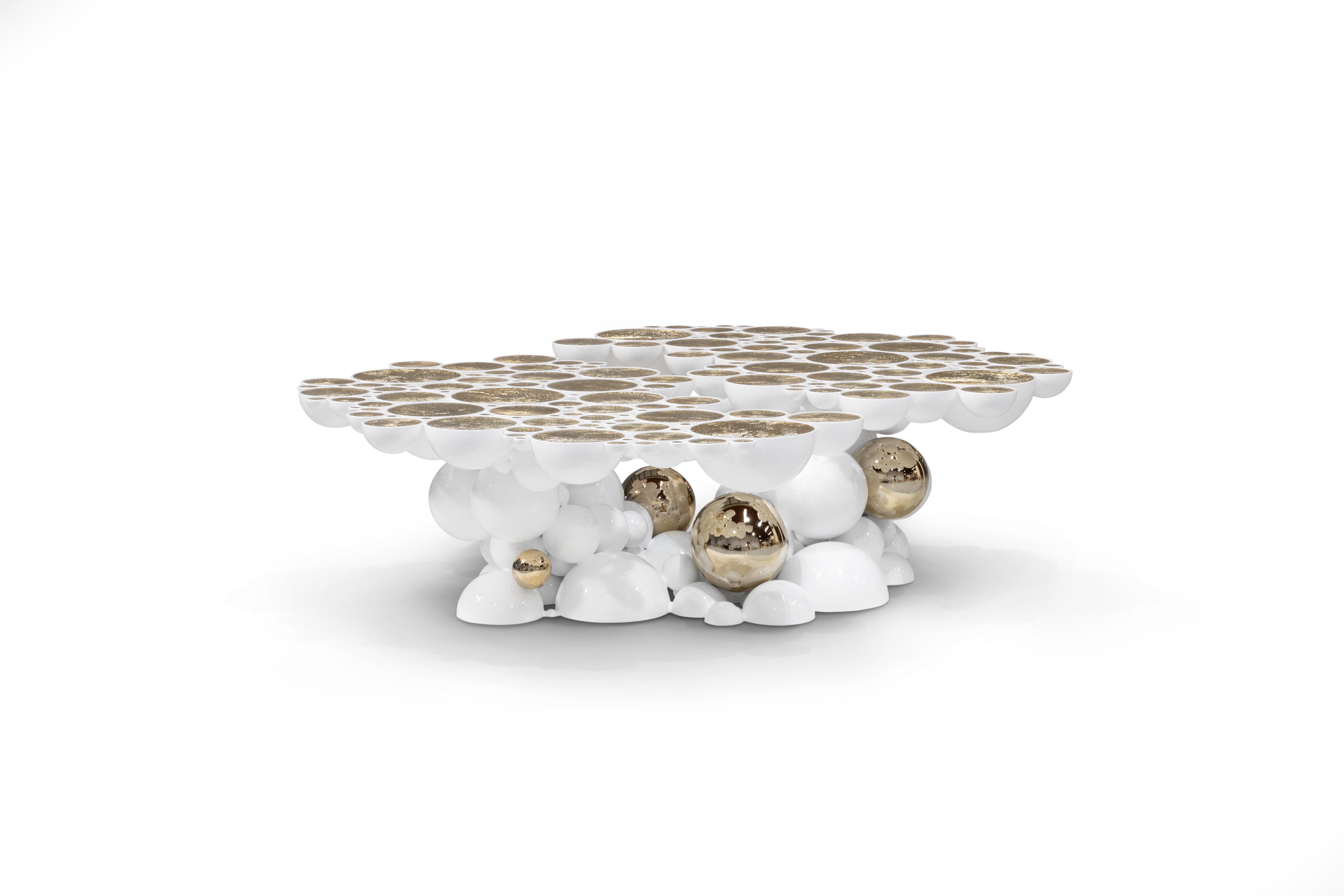 Mesa Centro Newton Blanca - Aluminio Artesanal Lacado Dorado - Boca Do Lobo en Nuevo estado para la venta en Rio Tinto, PT