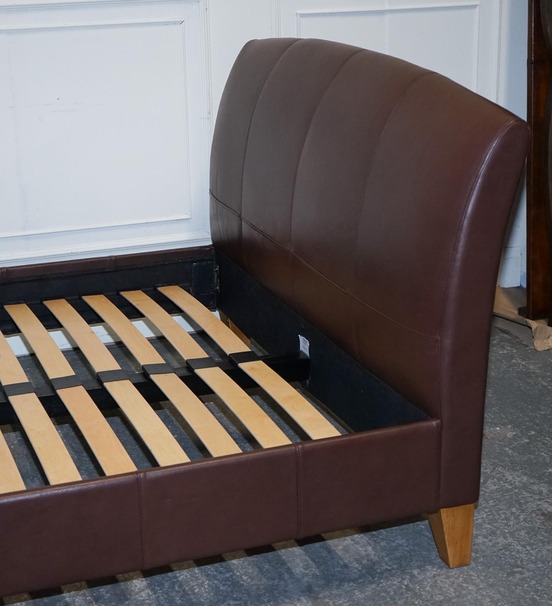NEXT CONTEMPORARY BROWN LEATHER DOUBLE BED FRAME WiTH SLATTED BASE In Good Condition For Sale In Pulborough, GB