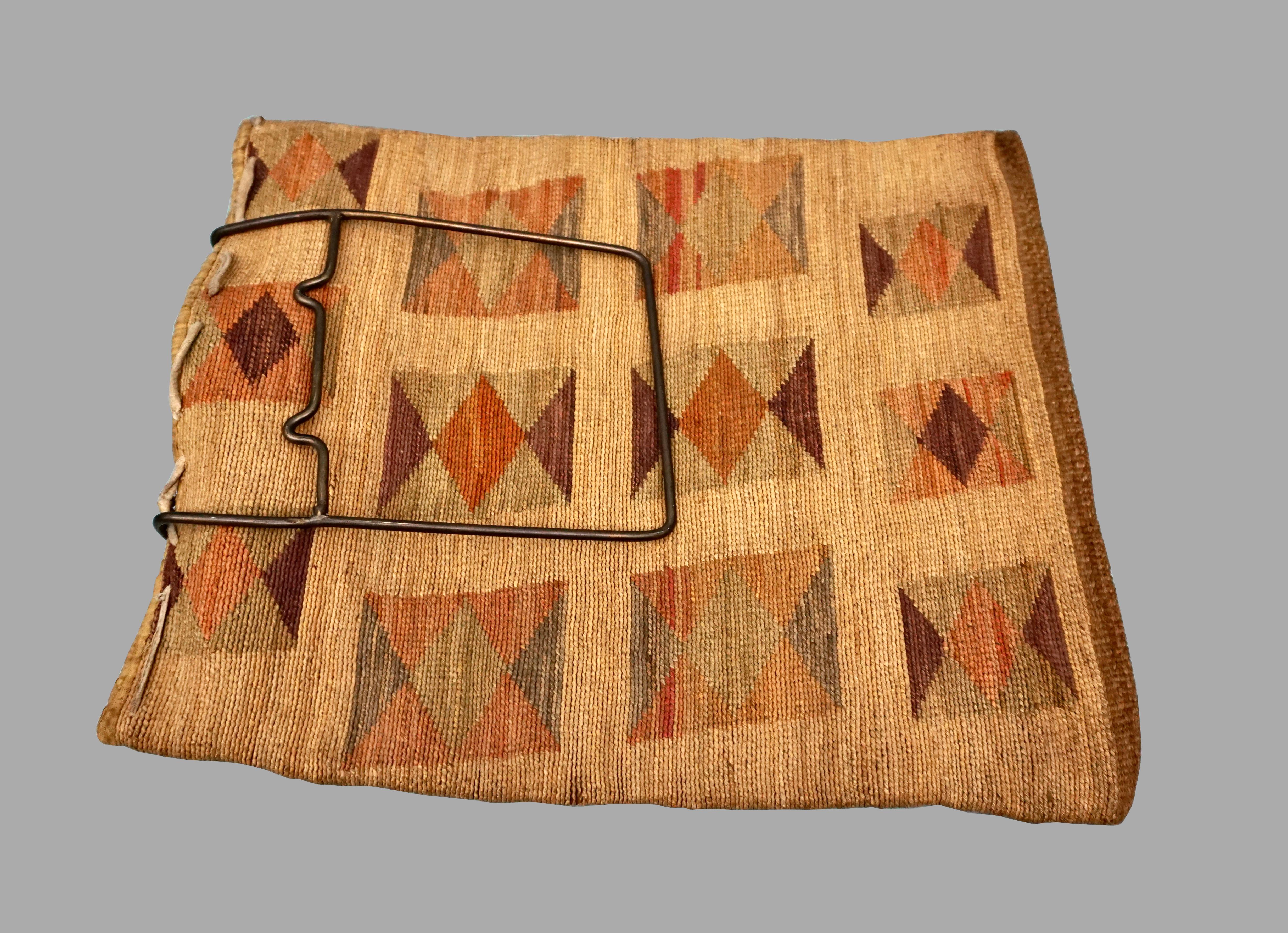 Nez Perce Cornhusk Bag, 19th Century 3