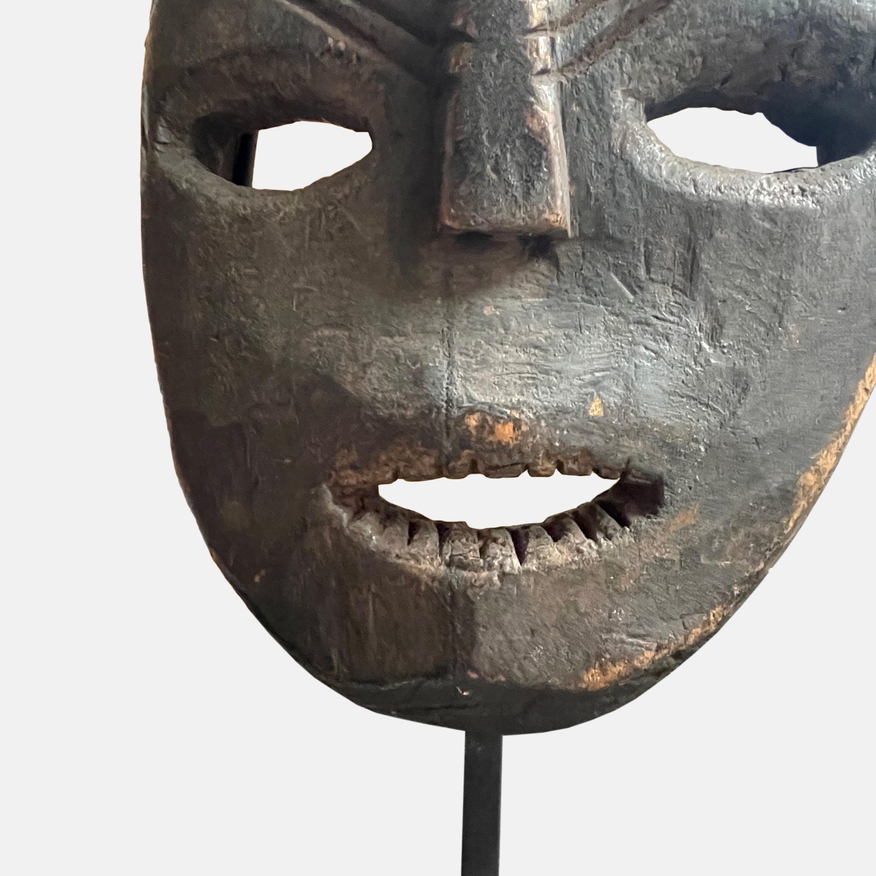 Máscara tribal congoleña Ngbaka para rituales de iniciación, principios del siglo XX Tribal en venta