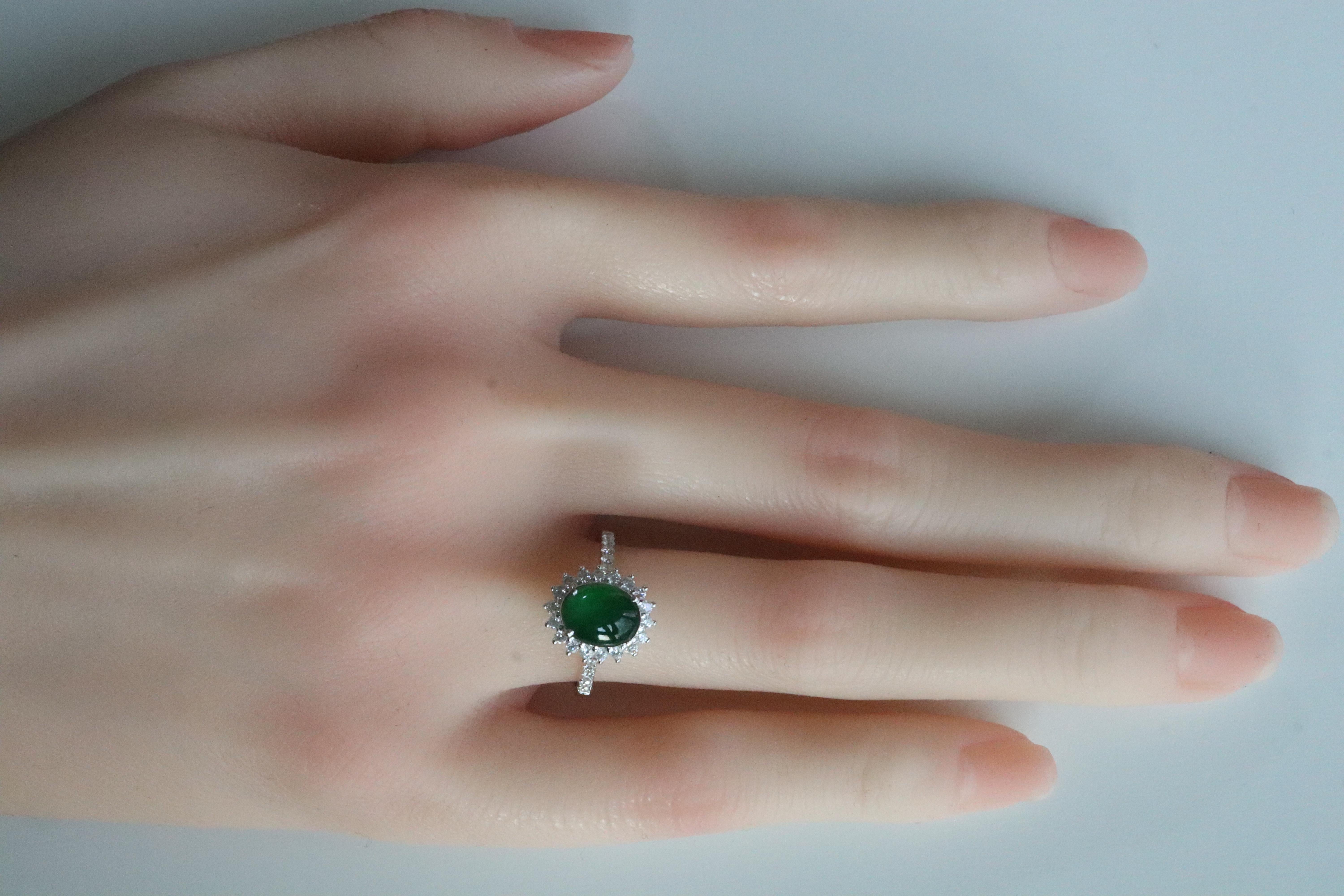 NGI certified 1.55Ct Burma TypeA Jadeite Jade ring with natural diamonds in 18k For Sale 1