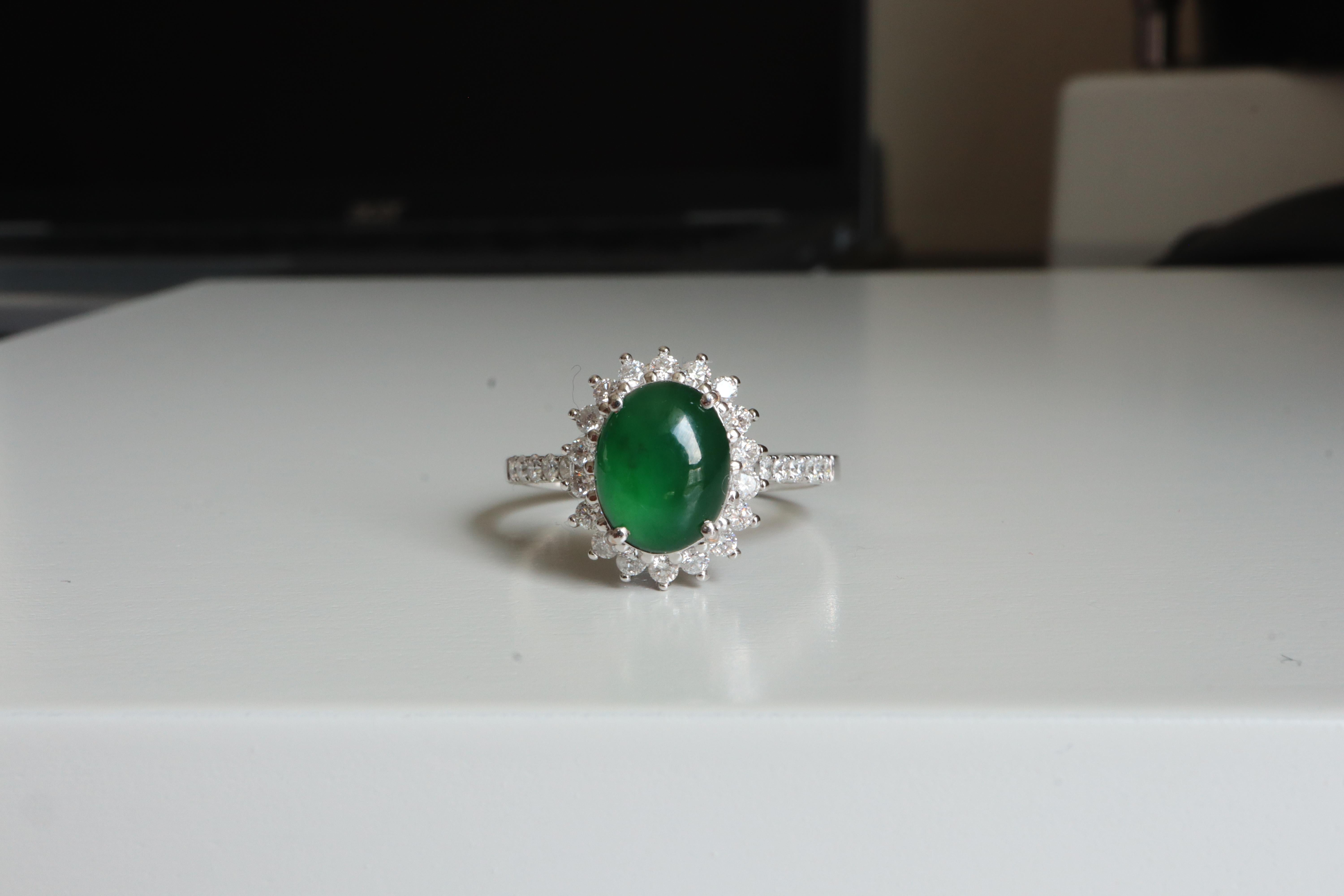 NGI certified 1.55Ct Burma TypeA Jadeite Jade ring with natural diamonds in 18k For Sale 2